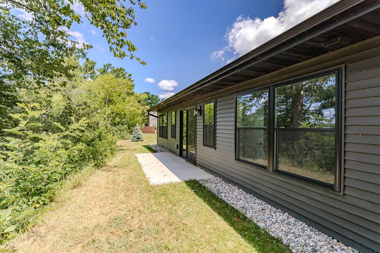 1390 PARK DRIVE, Schofield, Wisconsin 54476, 3 Bedrooms Bedrooms, 6 Rooms Rooms,2 BathroomsBathrooms,Residential,For Sale,1390 PARK DRIVE,22603514