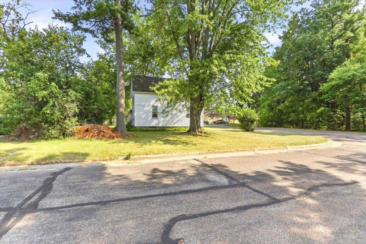 2871 3RD AVENUE SOUTH, Wisconsin Rapids, Wisconsin 54495, 3 Bedrooms Bedrooms, ,1 BathroomBathrooms,Residential,For Sale,2871 3RD AVENUE SOUTH,22603520