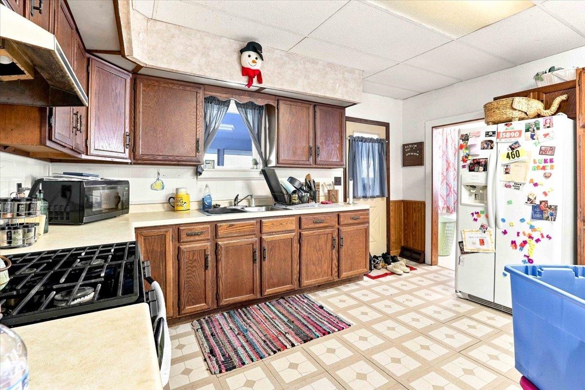 2871 3RD AVENUE SOUTH, Wisconsin Rapids, Wisconsin 54495, 3 Bedrooms Bedrooms, ,1 BathroomBathrooms,Residential,For Sale,2871 3RD AVENUE SOUTH,22603520