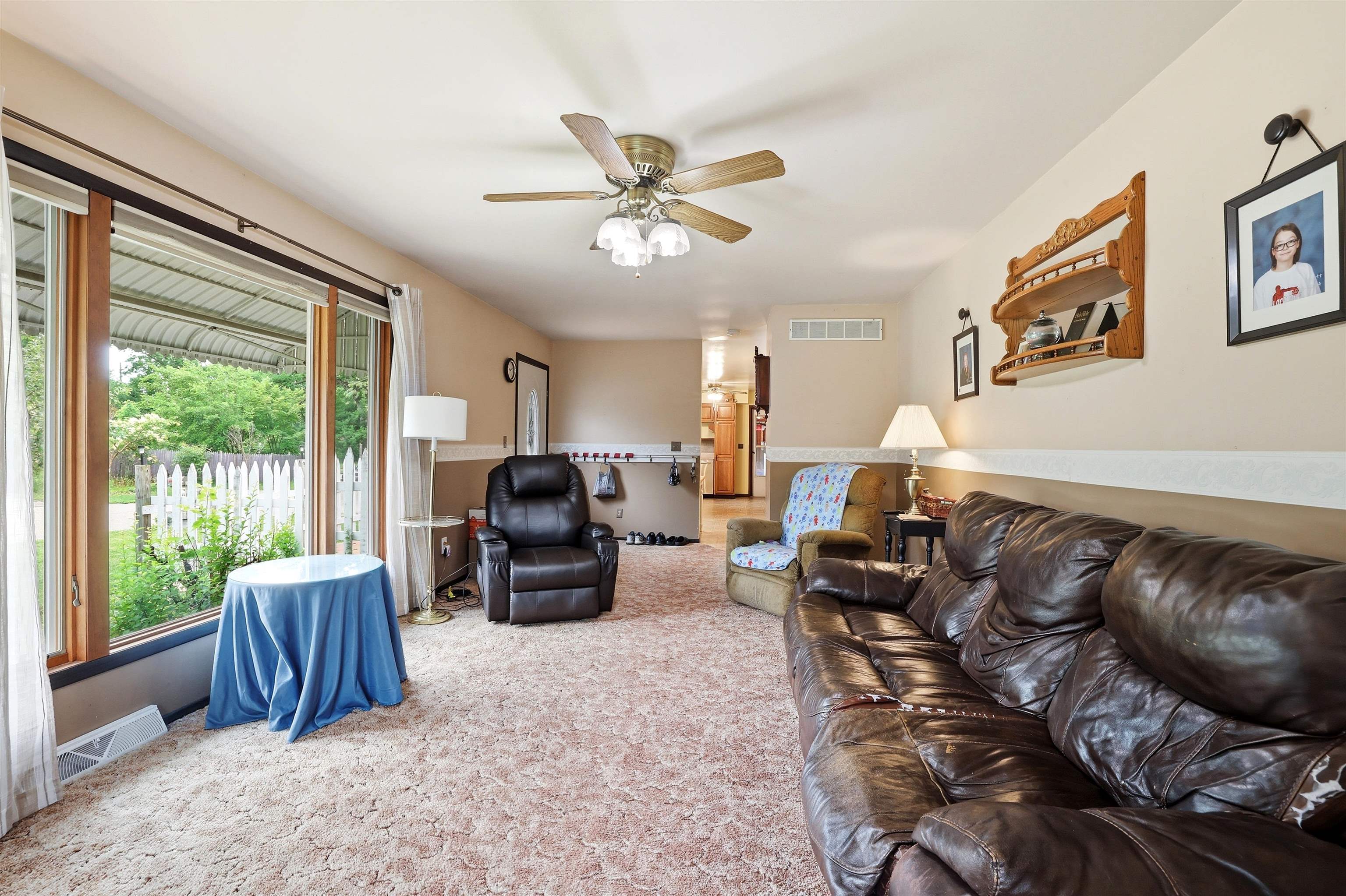 500 W WILSON AVENUE, Stevens Point, Wisconsin 54481, 5 Bedrooms Bedrooms, ,2 BathroomsBathrooms,Residential,For Sale,500 W WILSON AVENUE,22603522