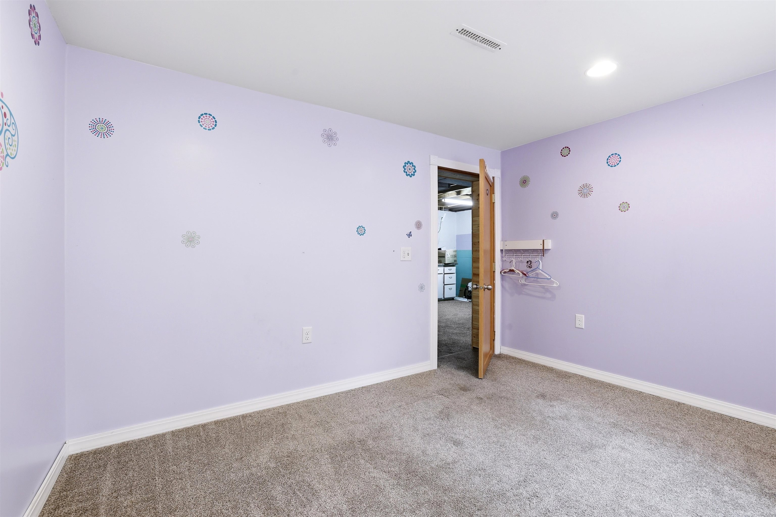 500 W WILSON AVENUE, Stevens Point, Wisconsin 54481, 5 Bedrooms Bedrooms, ,2 BathroomsBathrooms,Residential,For Sale,500 W WILSON AVENUE,22603522