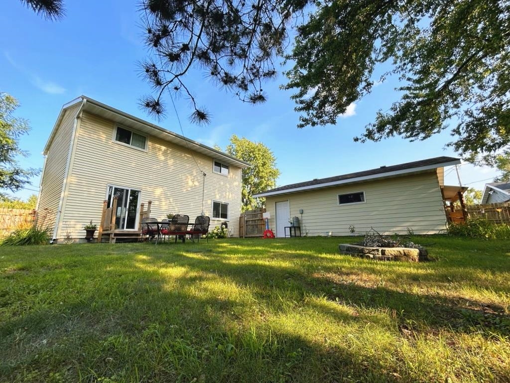 2916 LINDBERGH AVENUE, Stevens Point, Wisconsin 54481, 4 Bedrooms Bedrooms, ,1 BathroomBathrooms,Residential,For Sale,2916 LINDBERGH AVENUE,22603525