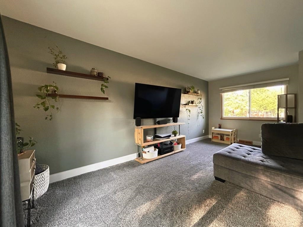 2916 LINDBERGH AVENUE, Stevens Point, Wisconsin 54481, 4 Bedrooms Bedrooms, ,1 BathroomBathrooms,Residential,For Sale,2916 LINDBERGH AVENUE,22603525