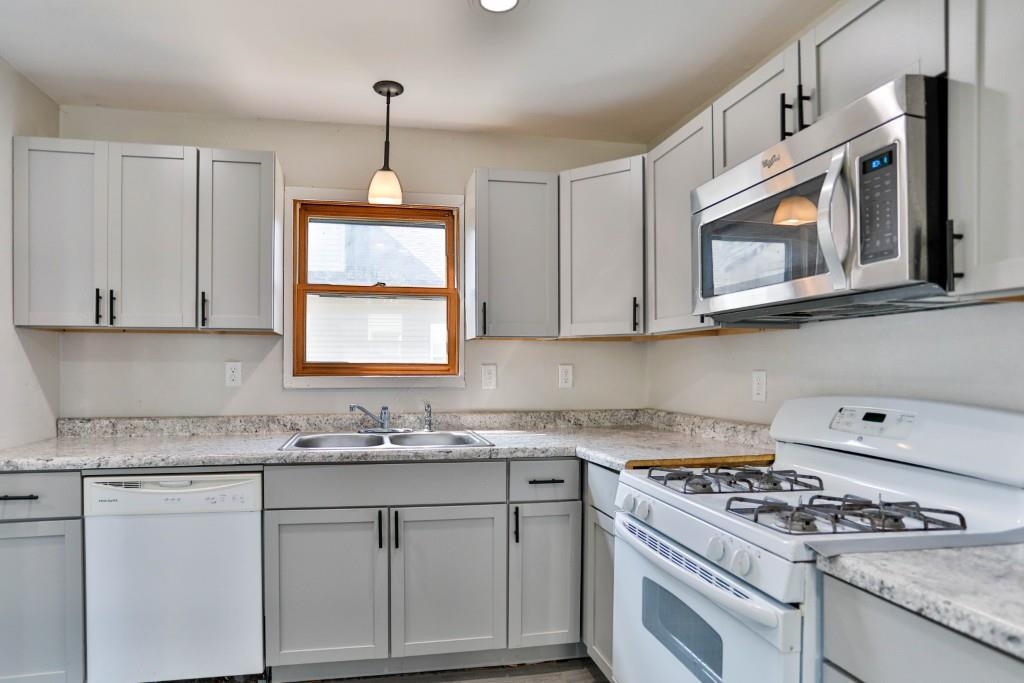 834 S 11TH AVENUE, Wausau, Wisconsin 54401, 3 Bedrooms Bedrooms, ,2 BathroomsBathrooms,Residential,For Sale,834 S 11TH AVENUE,22603526