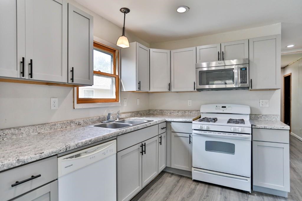 834 S 11TH AVENUE, Wausau, Wisconsin 54401, 3 Bedrooms Bedrooms, ,2 BathroomsBathrooms,Residential,For Sale,834 S 11TH AVENUE,22603526