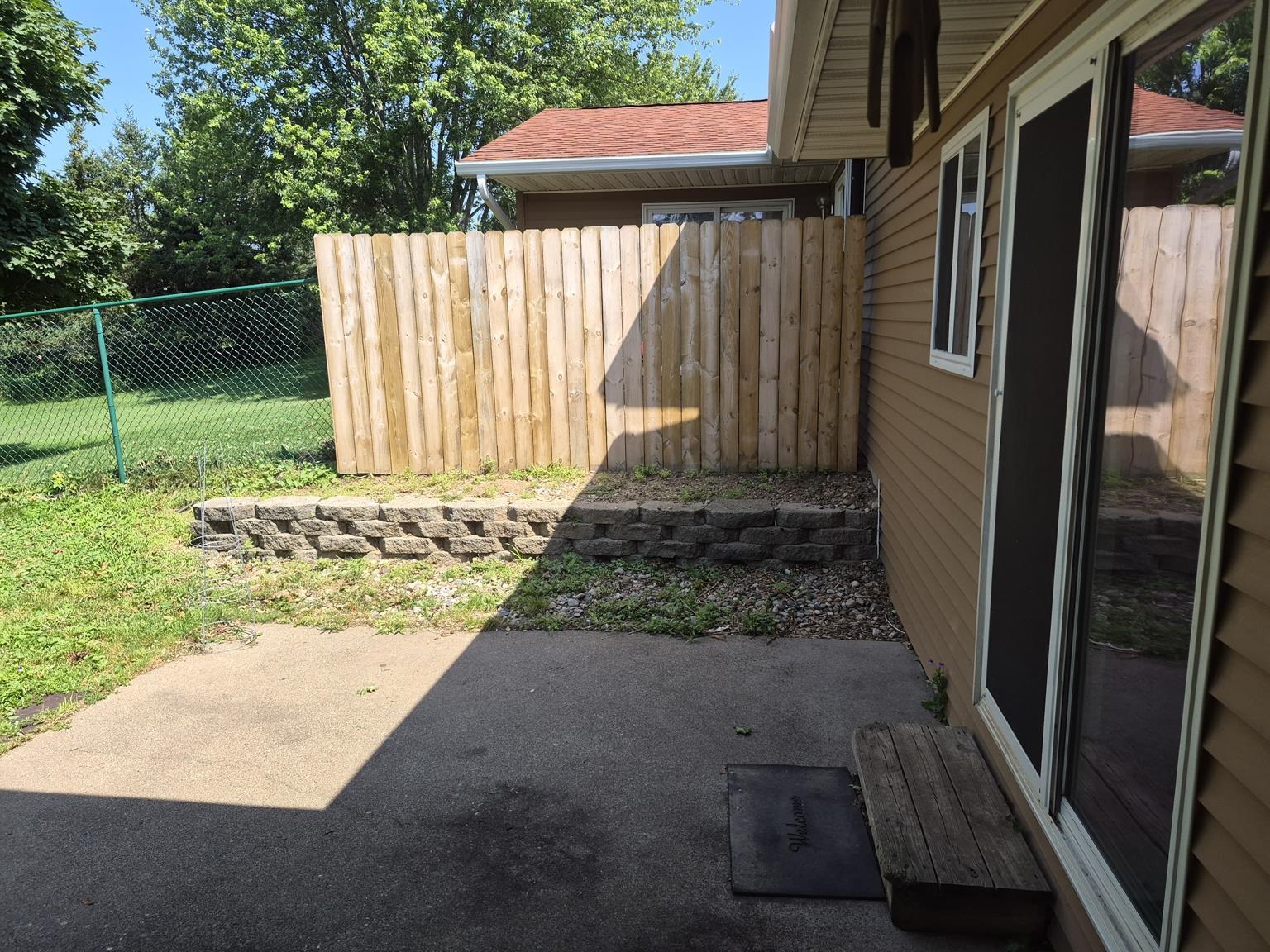1408-1410 N ADAMS AVENUE, Marshfield, Wisconsin 54449, 2 Bedrooms Bedrooms, 6 Rooms Rooms,2 BathroomsBathrooms,Multi-family,For Sale,1408-1410 N ADAMS AVENUE,22603528