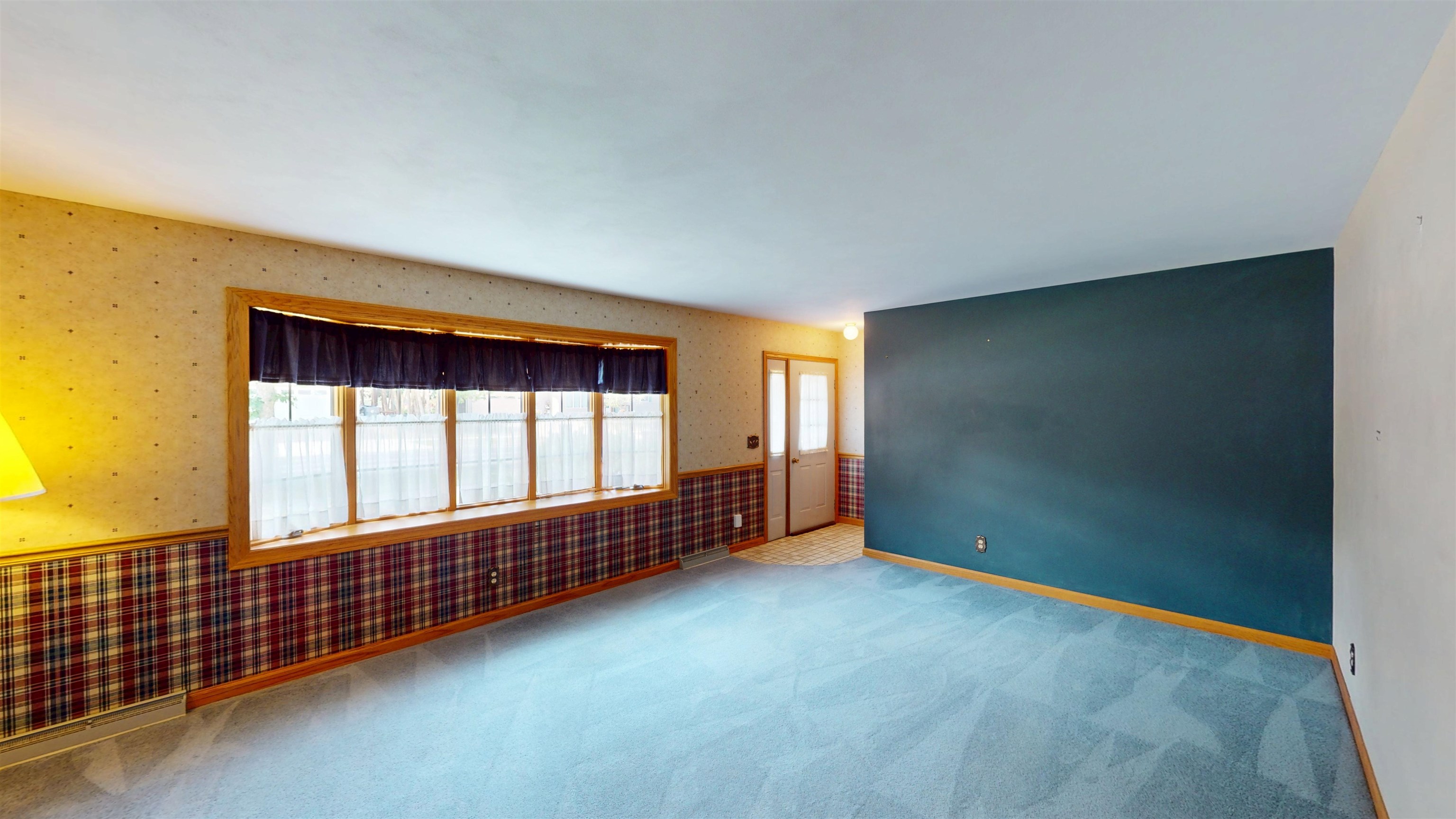 2711 S WASHINGTON AVENUE, Marshfield, Wisconsin 54449, 3 Bedrooms Bedrooms, ,1 BathroomBathrooms,Residential,For Sale,2711 S WASHINGTON AVENUE,22603531