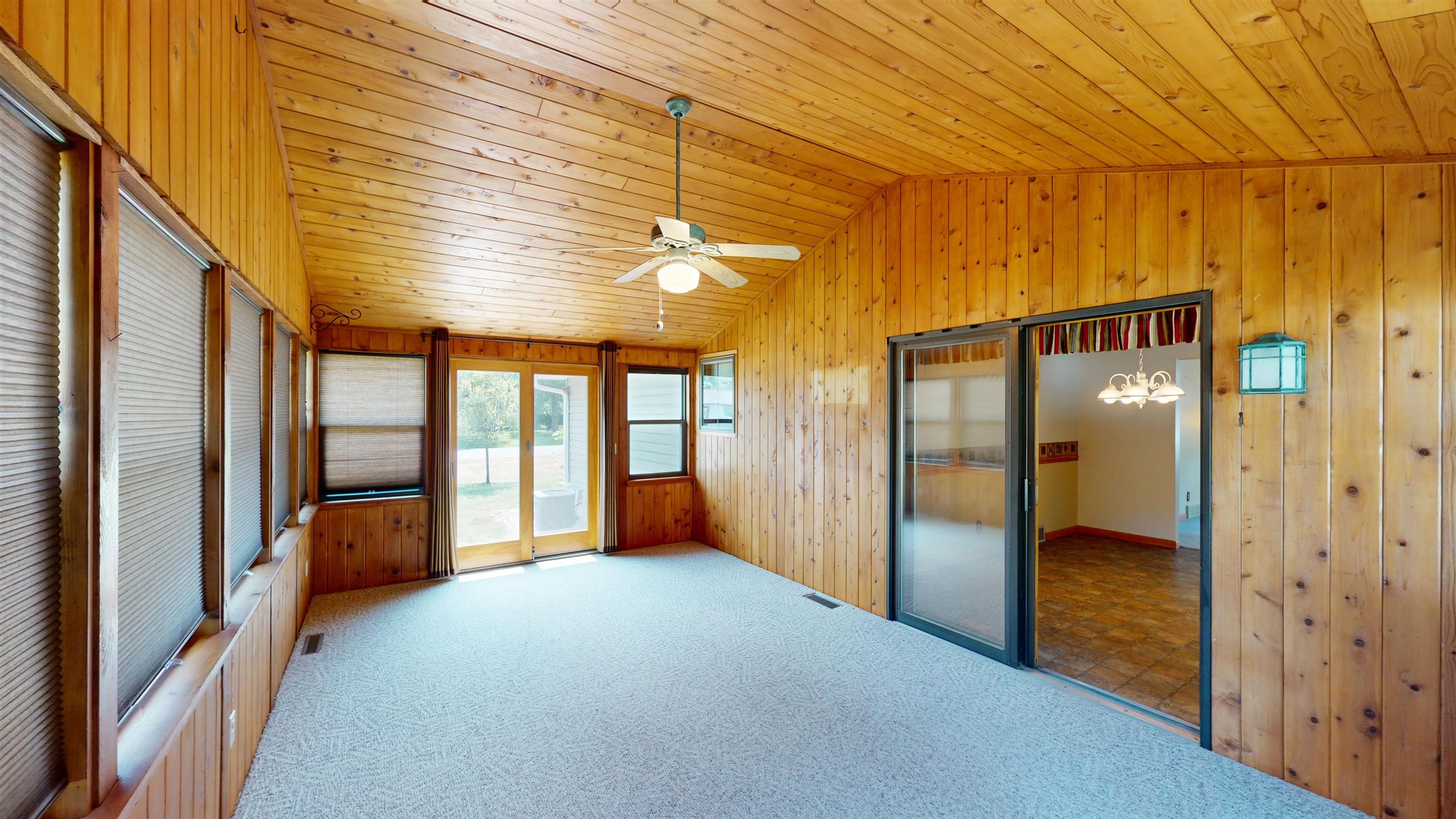2711 S WASHINGTON AVENUE, Marshfield, Wisconsin 54449, 3 Bedrooms Bedrooms, ,1 BathroomBathrooms,Residential,For Sale,2711 S WASHINGTON AVENUE,22603531
