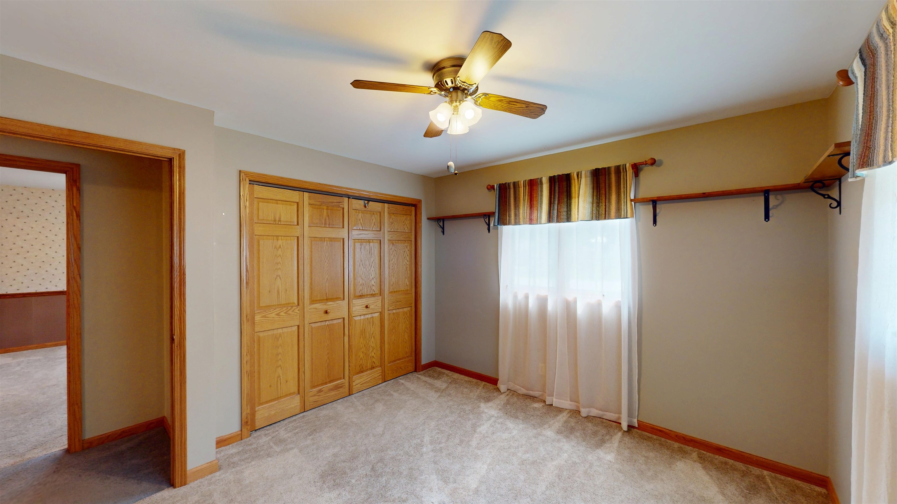 2711 S WASHINGTON AVENUE, Marshfield, Wisconsin 54449, 3 Bedrooms Bedrooms, ,1 BathroomBathrooms,Residential,For Sale,2711 S WASHINGTON AVENUE,22603531