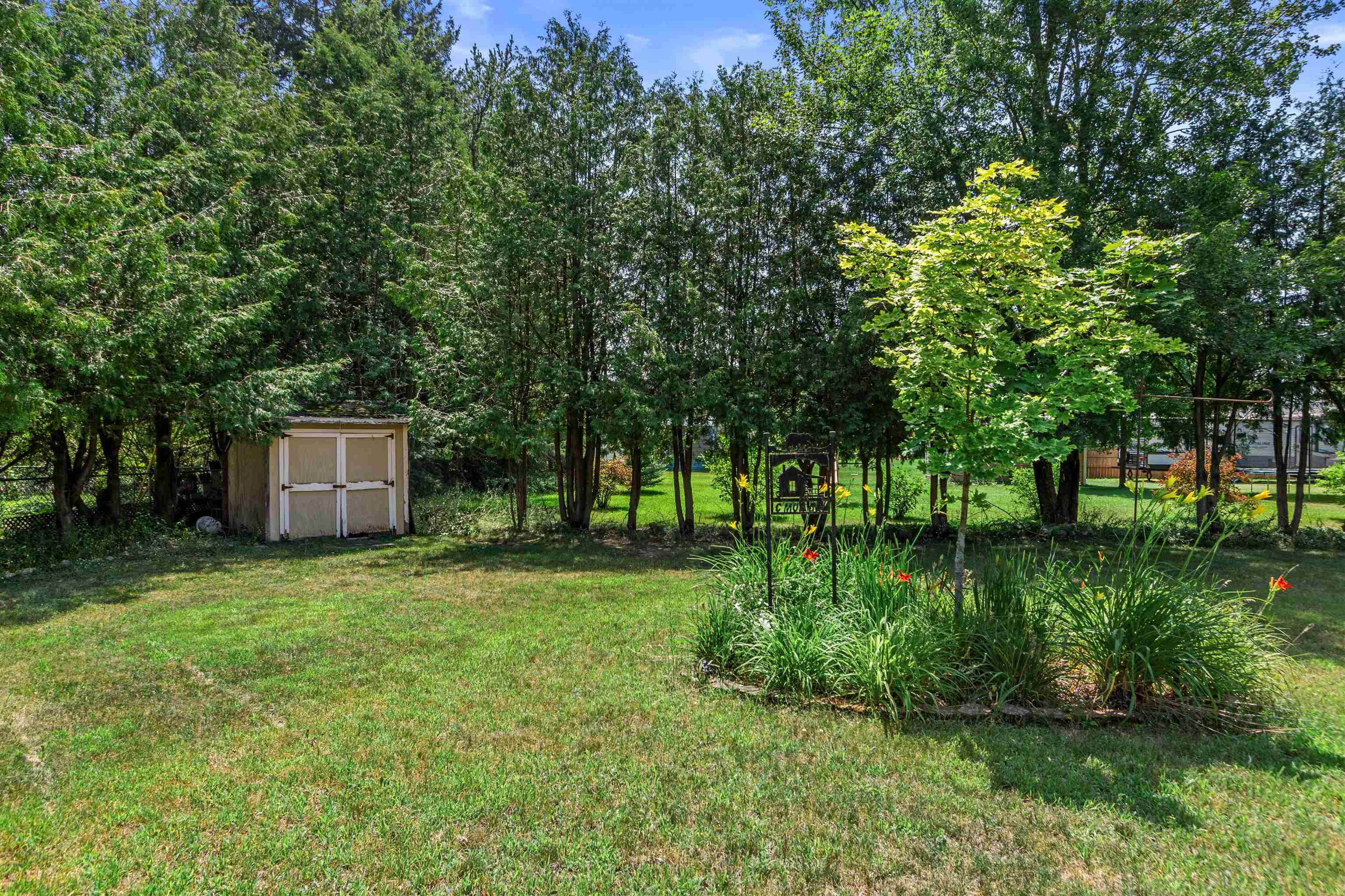 3021 KATHERINE CIRCLE, Plover, Wisconsin 54467, 3 Bedrooms Bedrooms, ,1 BathroomBathrooms,Residential,For Sale,3021 KATHERINE CIRCLE,22603536