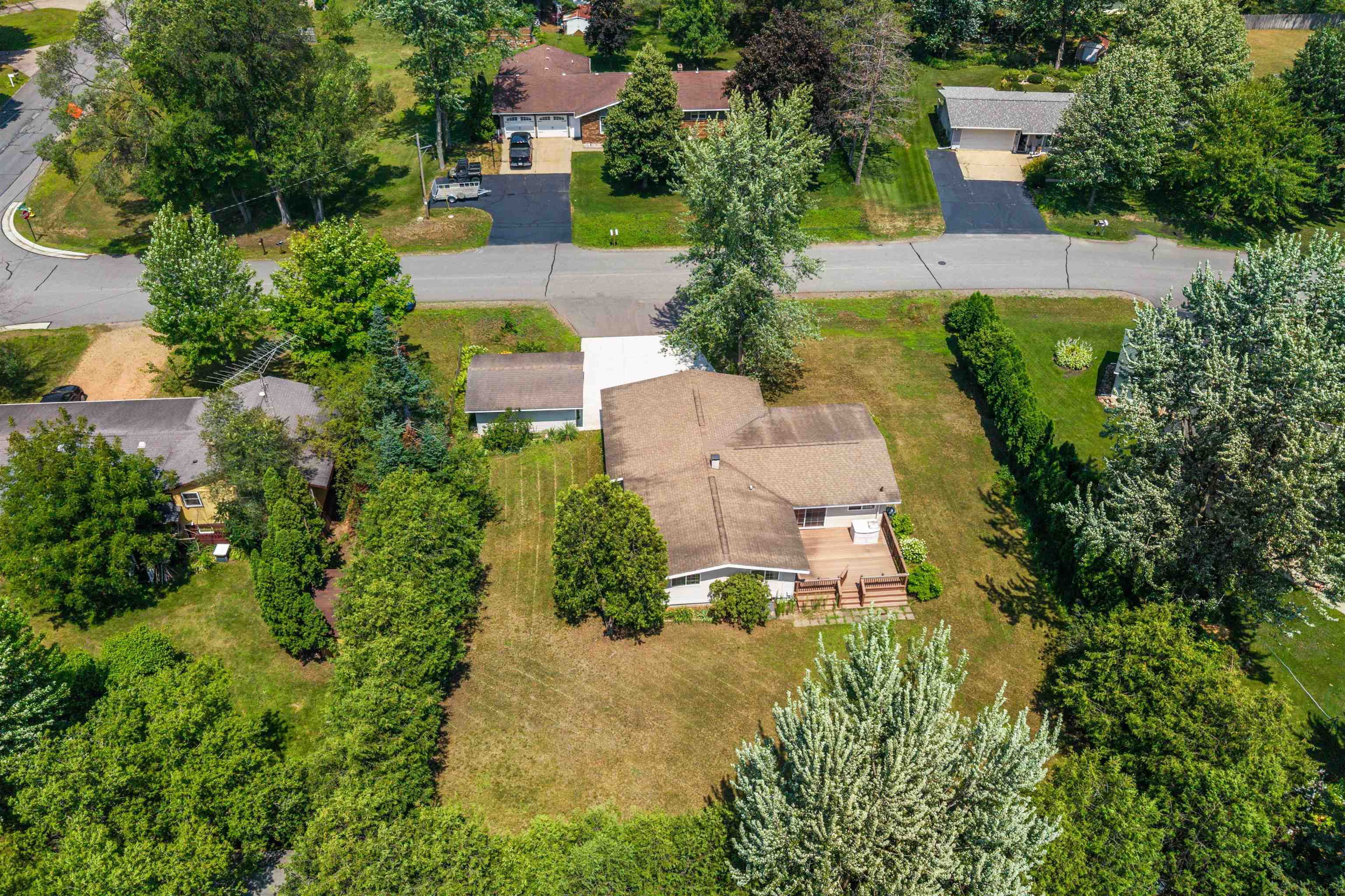 3021 KATHERINE CIRCLE, Plover, Wisconsin 54467, 3 Bedrooms Bedrooms, ,1 BathroomBathrooms,Residential,For Sale,3021 KATHERINE CIRCLE,22603536