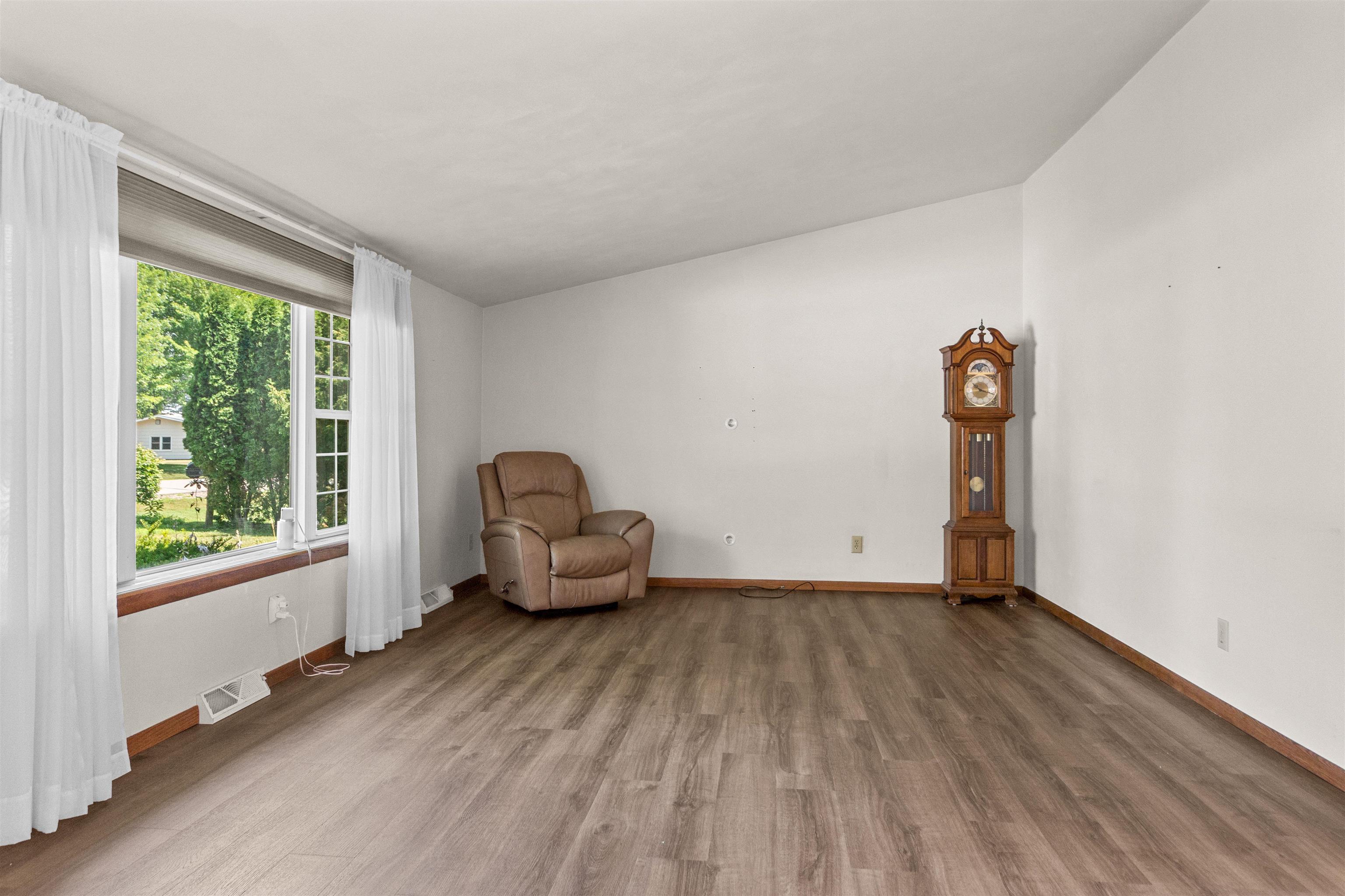 3021 KATHERINE CIRCLE, Plover, Wisconsin 54467, 3 Bedrooms Bedrooms, ,1 BathroomBathrooms,Residential,For Sale,3021 KATHERINE CIRCLE,22603536