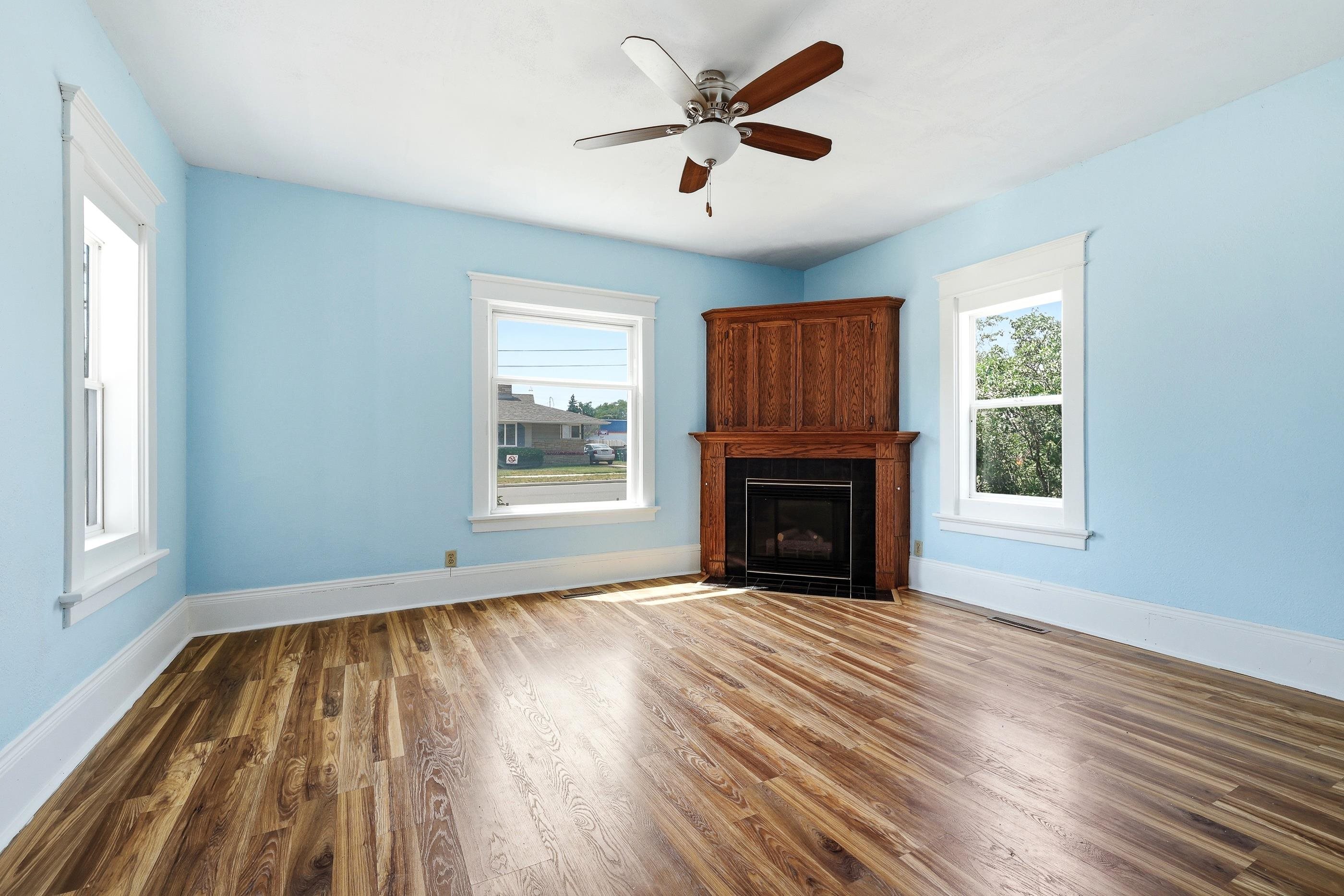 431 9TH STREET SOUTH, Wisconsin Rapids, Wisconsin 54494, 4 Bedrooms Bedrooms, ,2 BathroomsBathrooms,Residential,For Sale,431 9TH STREET SOUTH,22603537