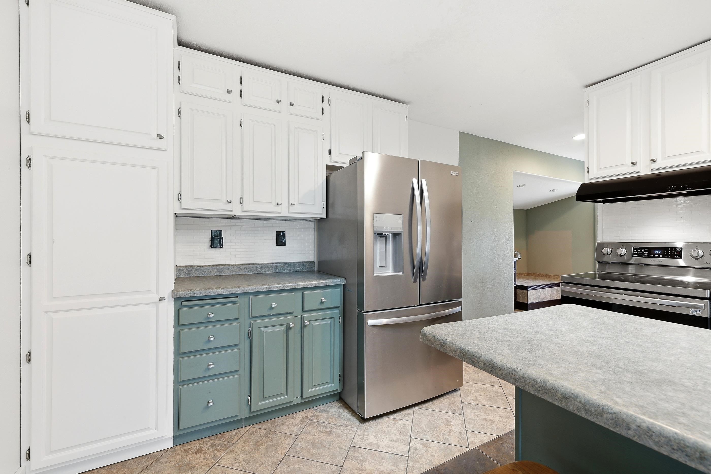431 9TH STREET SOUTH, Wisconsin Rapids, Wisconsin 54494, 4 Bedrooms Bedrooms, ,2 BathroomsBathrooms,Residential,For Sale,431 9TH STREET SOUTH,22603537