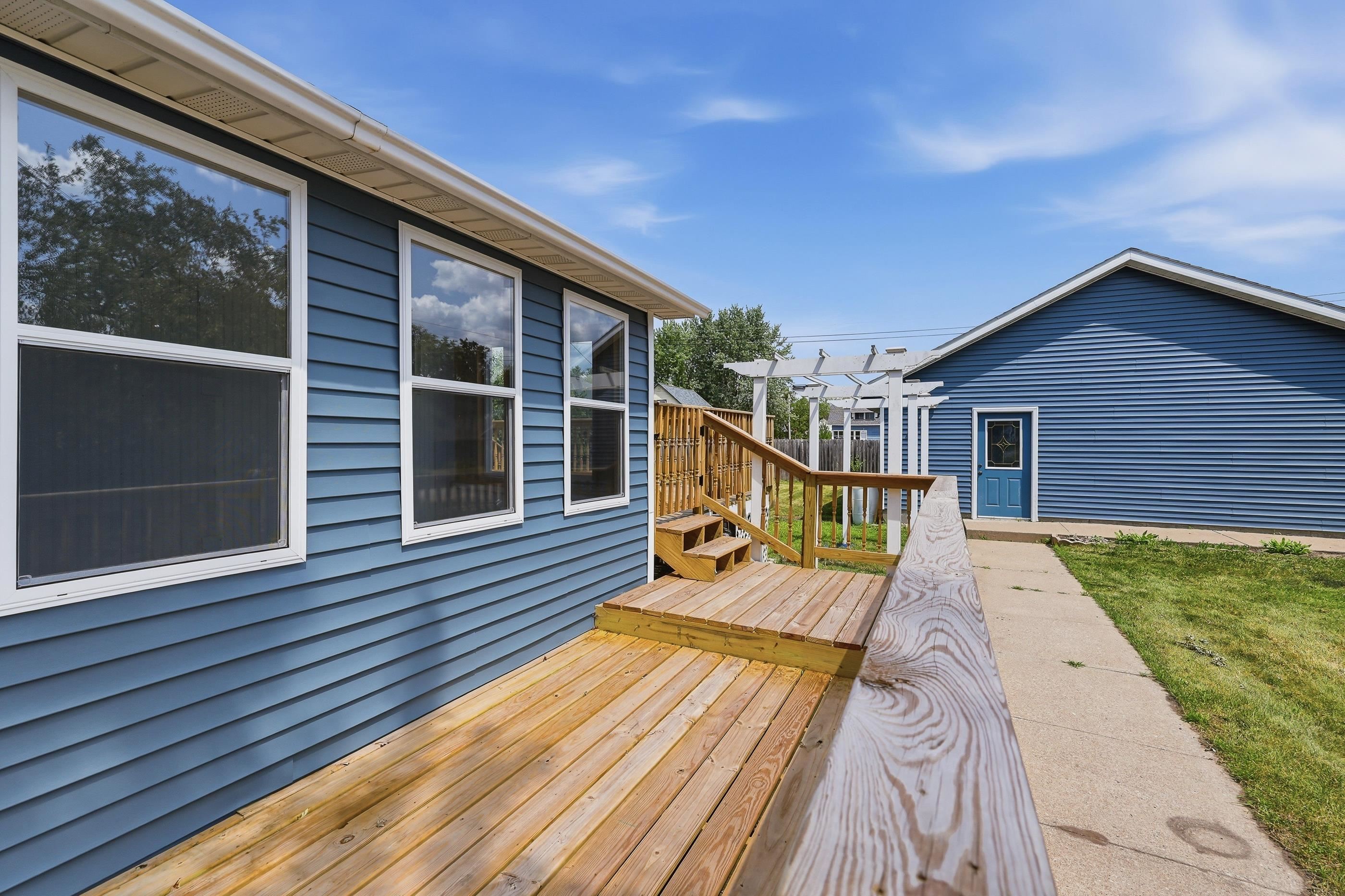 431 9TH STREET SOUTH, Wisconsin Rapids, Wisconsin 54494, 4 Bedrooms Bedrooms, ,2 BathroomsBathrooms,Residential,For Sale,431 9TH STREET SOUTH,22603537