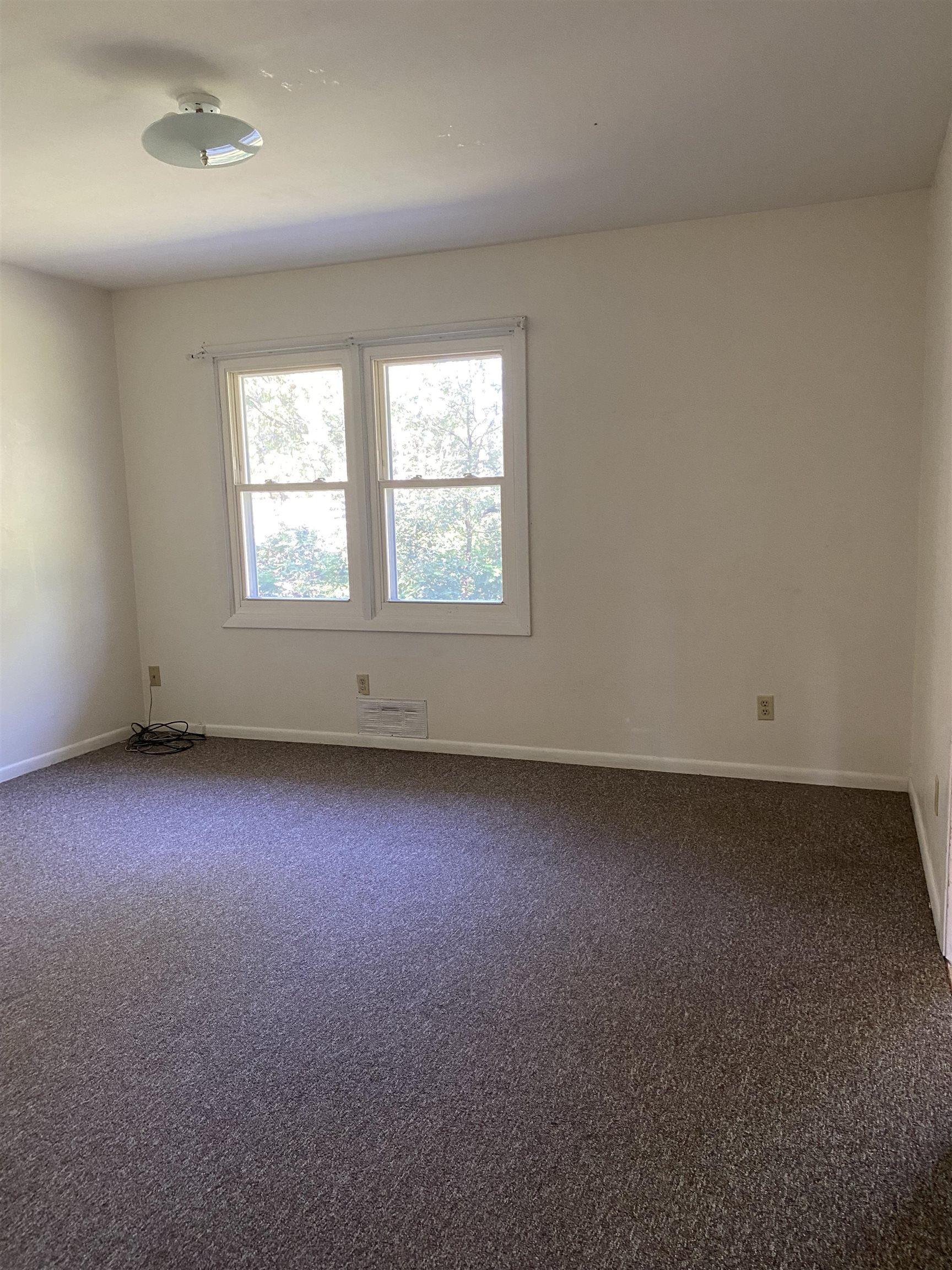 3030 S 13TH STREET, Wisconsin Rapids, Wisconsin 54494, 5 Bedrooms Bedrooms, ,2 BathroomsBathrooms,Residential,For Sale,3030 S 13TH STREET,22603538