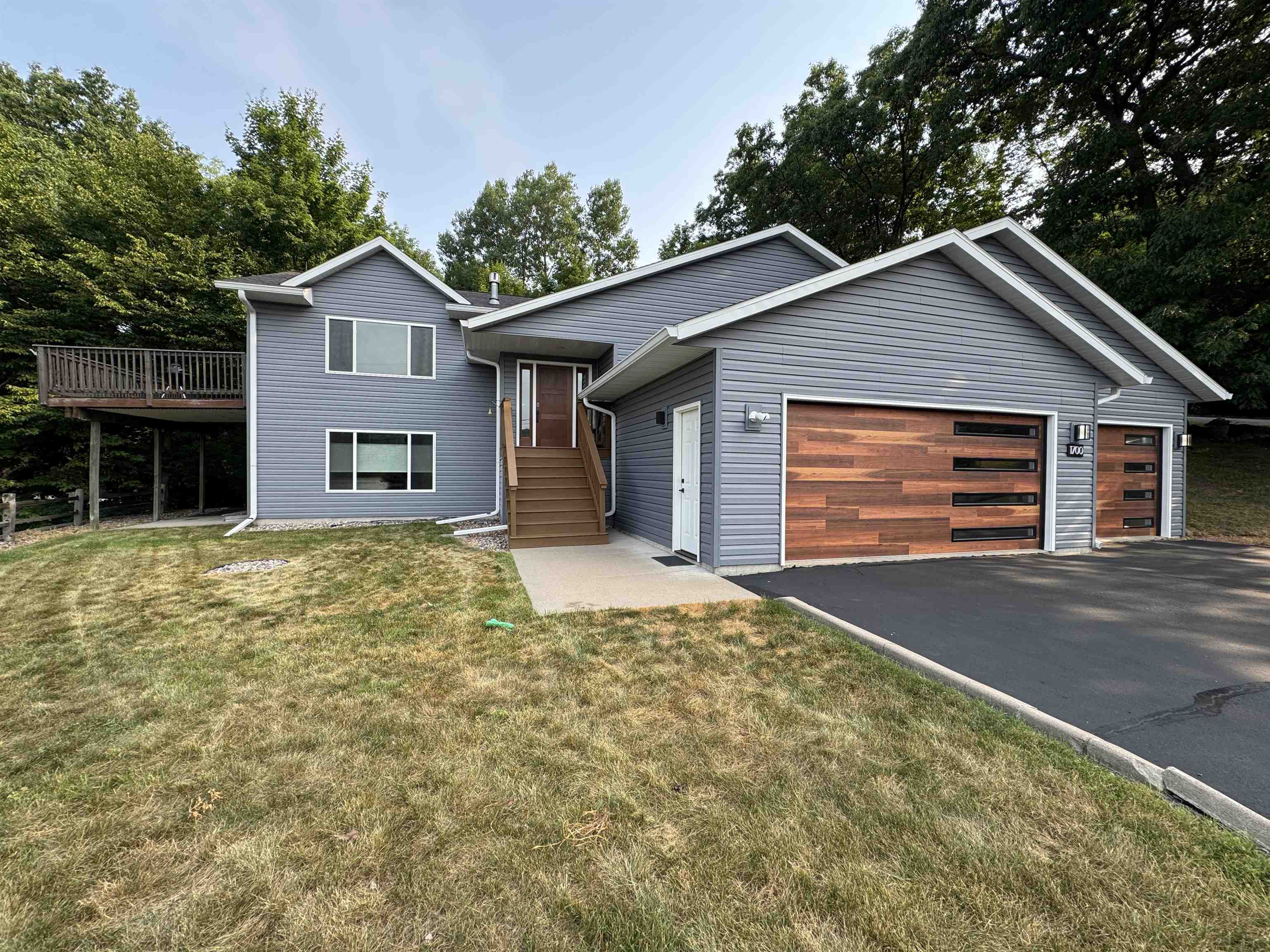 1700 GOLF CLUB ROAD, Wausau, Wisconsin 54403, 4 Bedrooms Bedrooms, ,3 BathroomsBathrooms,Residential,For Sale,1700 GOLF CLUB ROAD,22603541