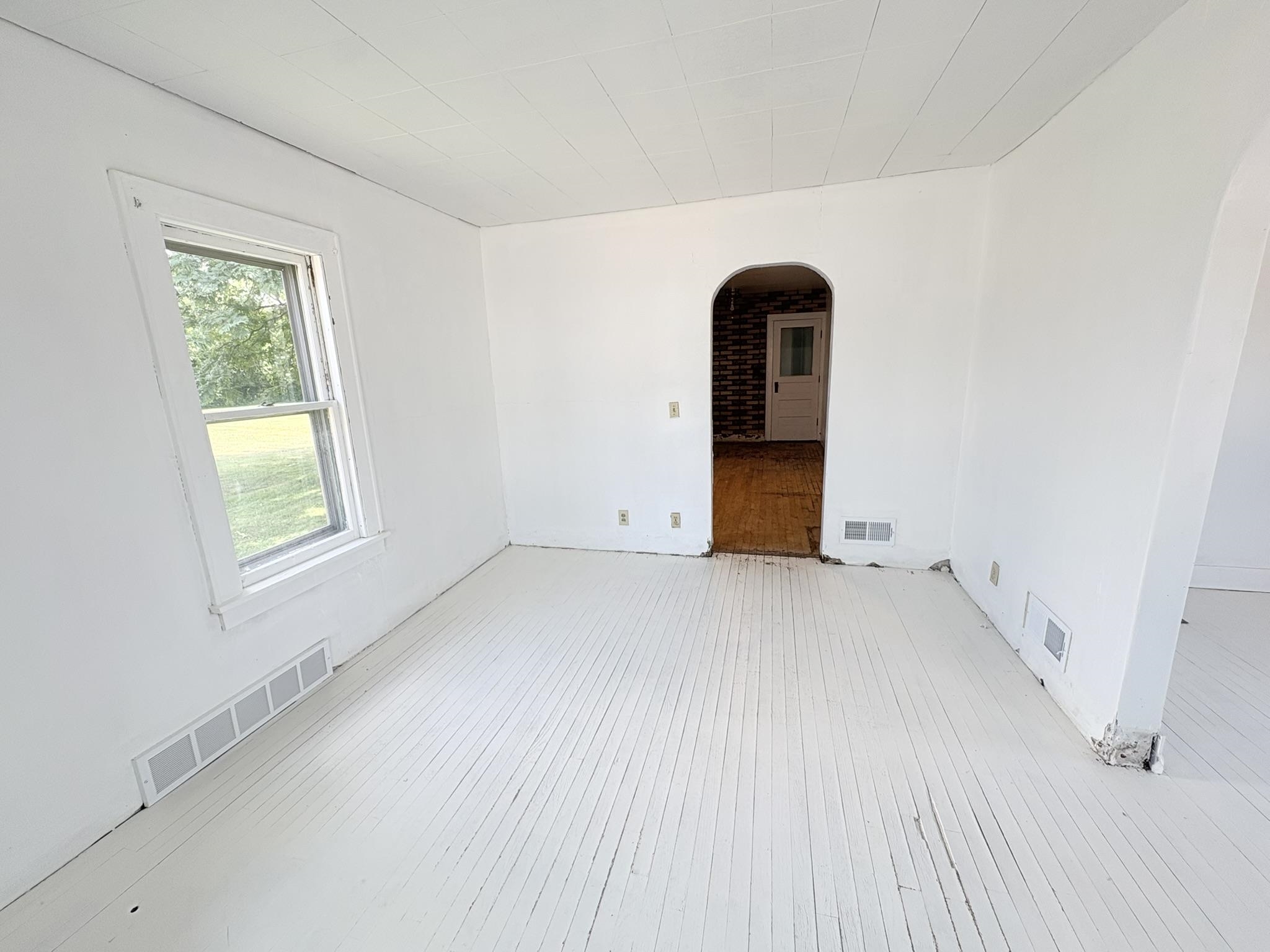 2261 W GRAND AVENUE, Wisconsin Rapids, Wisconsin 54495, 2 Bedrooms Bedrooms, ,1 BathroomBathrooms,Residential,For Sale,2261 W GRAND AVENUE,22603544