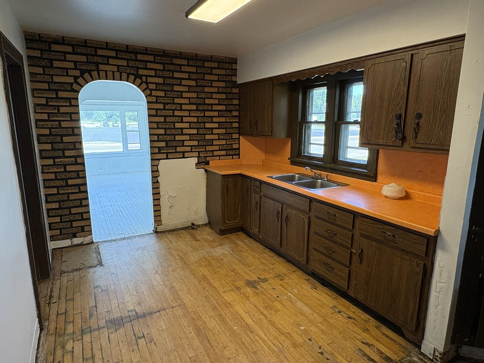 2261 W GRAND AVENUE, Wisconsin Rapids, Wisconsin 54495, 2 Bedrooms Bedrooms, ,1 BathroomBathrooms,Residential,For Sale,2261 W GRAND AVENUE,22603544