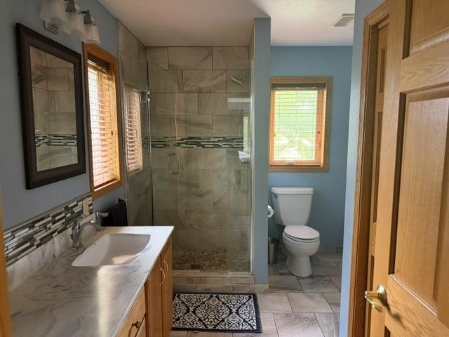 1213 W JEFFERSON STREET, Marshfield, Wisconsin 54449, 4 Bedrooms Bedrooms, ,2 BathroomsBathrooms,Residential,For Sale,1213 W JEFFERSON STREET,22603545