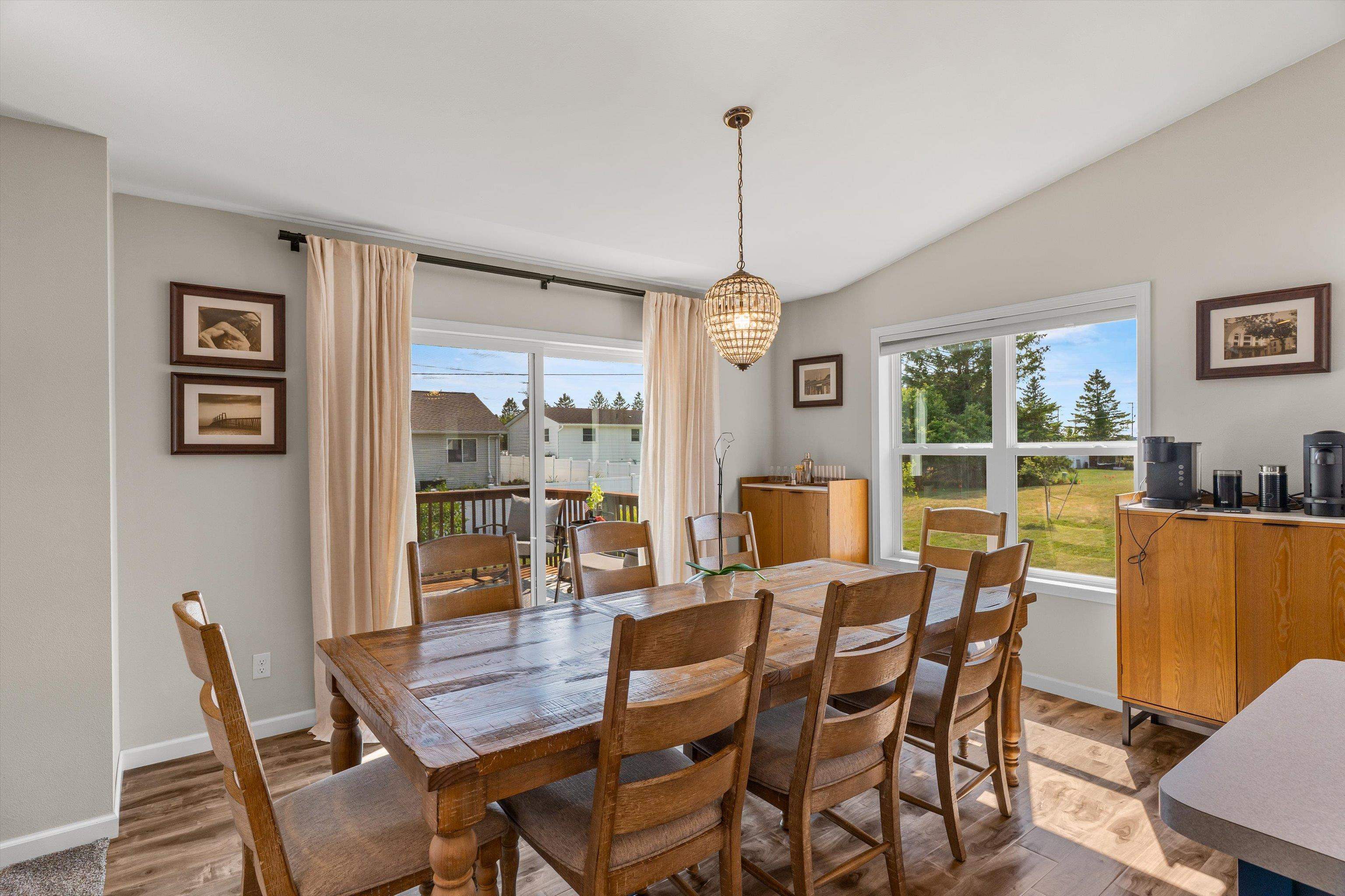 2818 PEACHTREE CIRCLE, Marshfield, Wisconsin 54449, 4 Bedrooms Bedrooms, ,3 BathroomsBathrooms,Residential,For Sale,2818 PEACHTREE CIRCLE,22603546