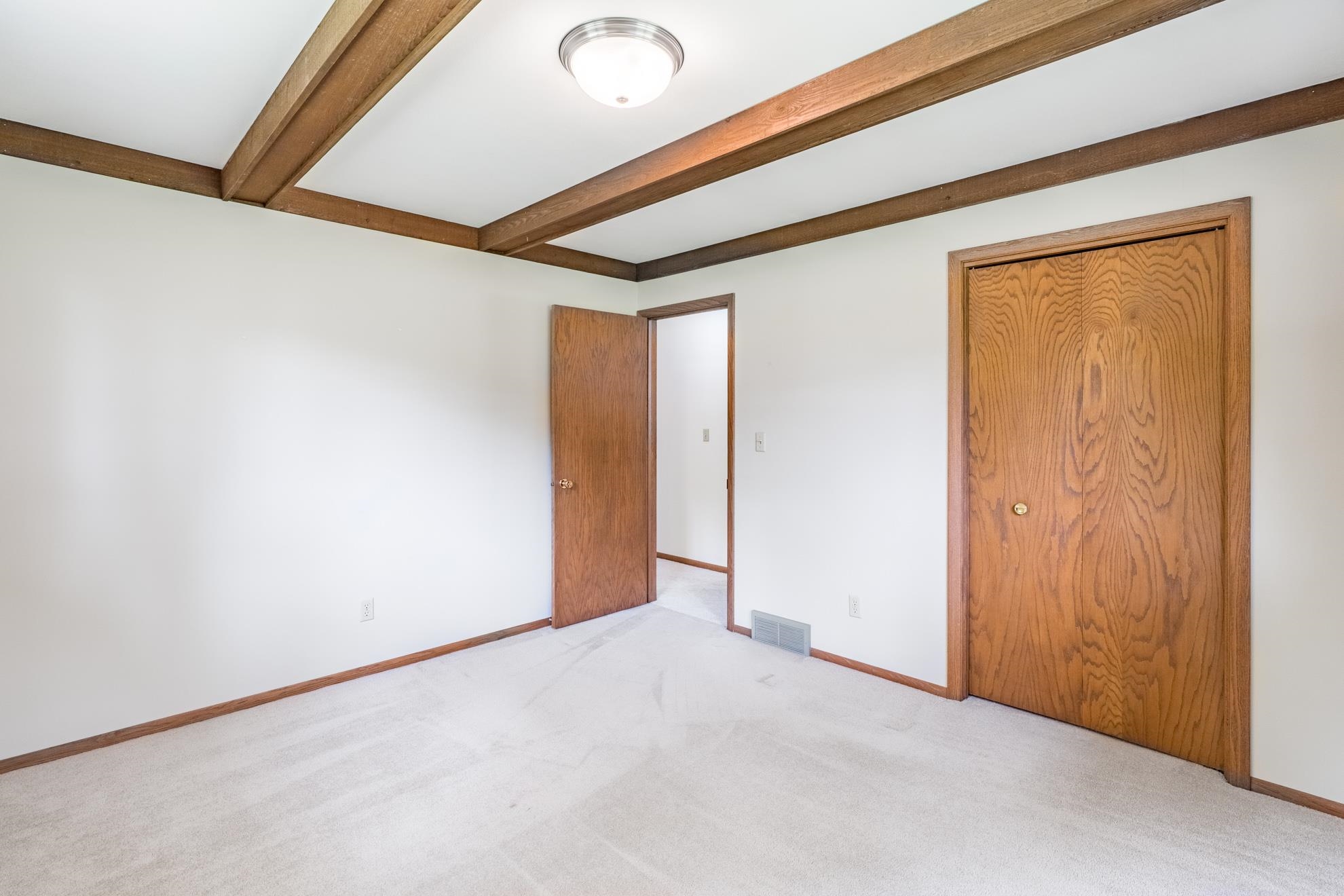 812 S 84TH AVENUE, Wausau, Wisconsin 54401, 3 Bedrooms Bedrooms, ,2 BathroomsBathrooms,Residential,For Sale,812 S 84TH AVENUE,22603548