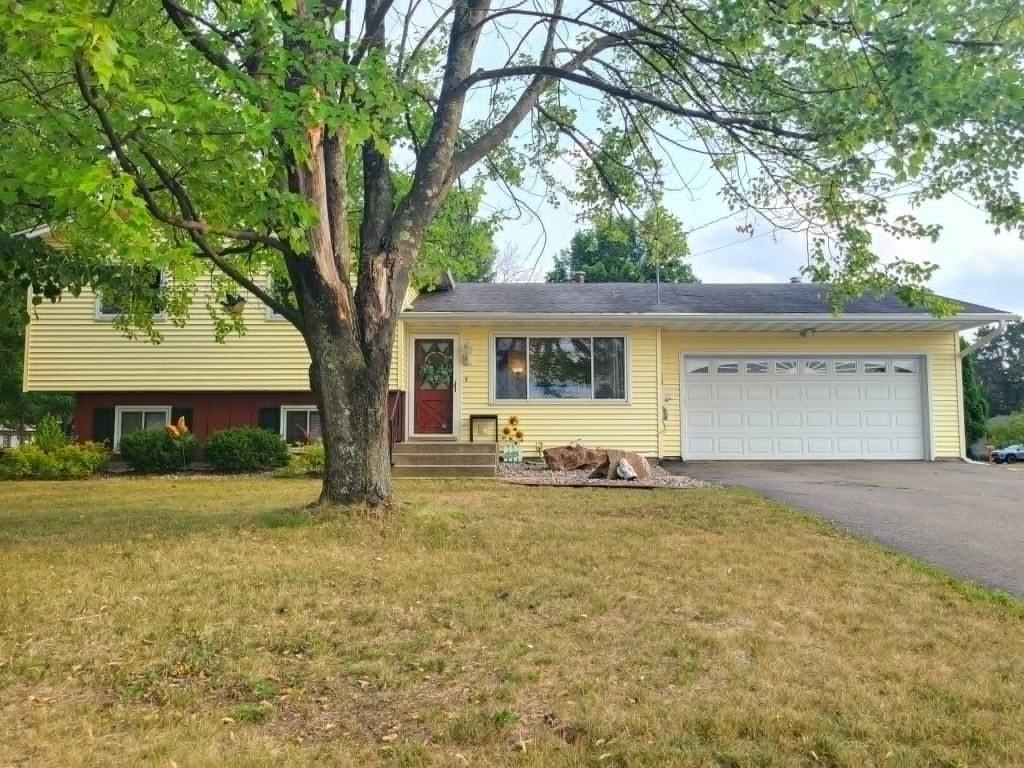 4203 STERNBERG AVENUE, Weston, Wisconsin 54476, 4 Bedrooms Bedrooms, ,1 BathroomBathrooms,Residential,For Sale,4203 STERNBERG AVENUE,22603550