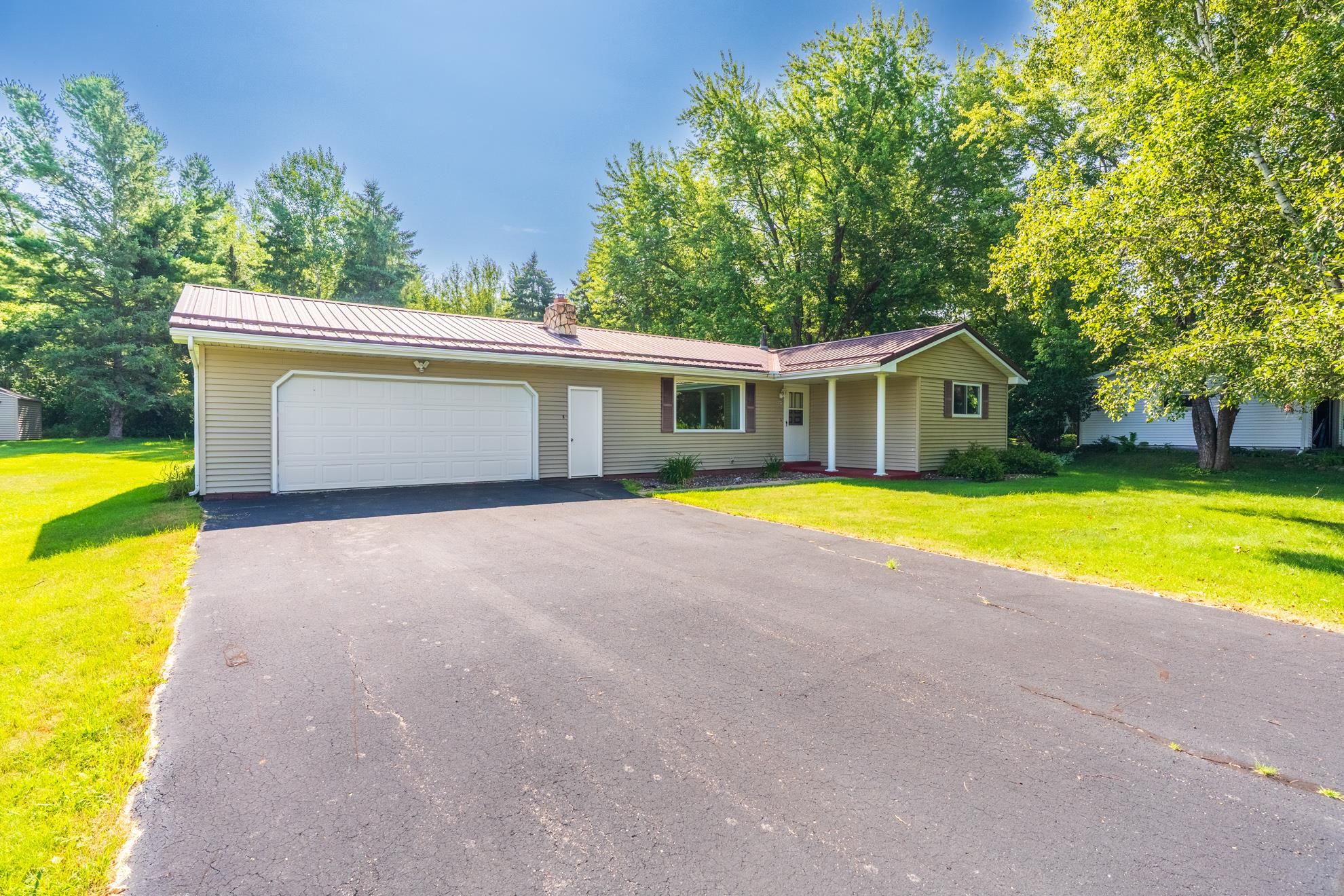 1109 JEFFERSON STREET, Merrill, Wisconsin 54452, 3 Bedrooms Bedrooms, ,1 BathroomBathrooms,Residential,For Sale,1109 JEFFERSON STREET,22603551