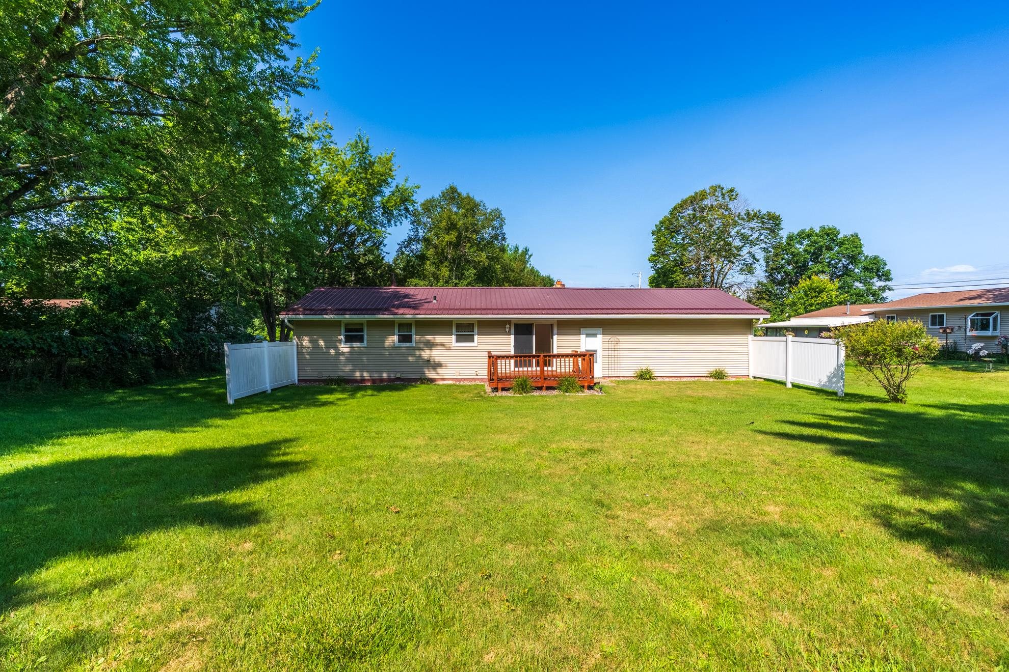 1109 JEFFERSON STREET, Merrill, Wisconsin 54452, 3 Bedrooms Bedrooms, ,1 BathroomBathrooms,Residential,For Sale,1109 JEFFERSON STREET,22603551