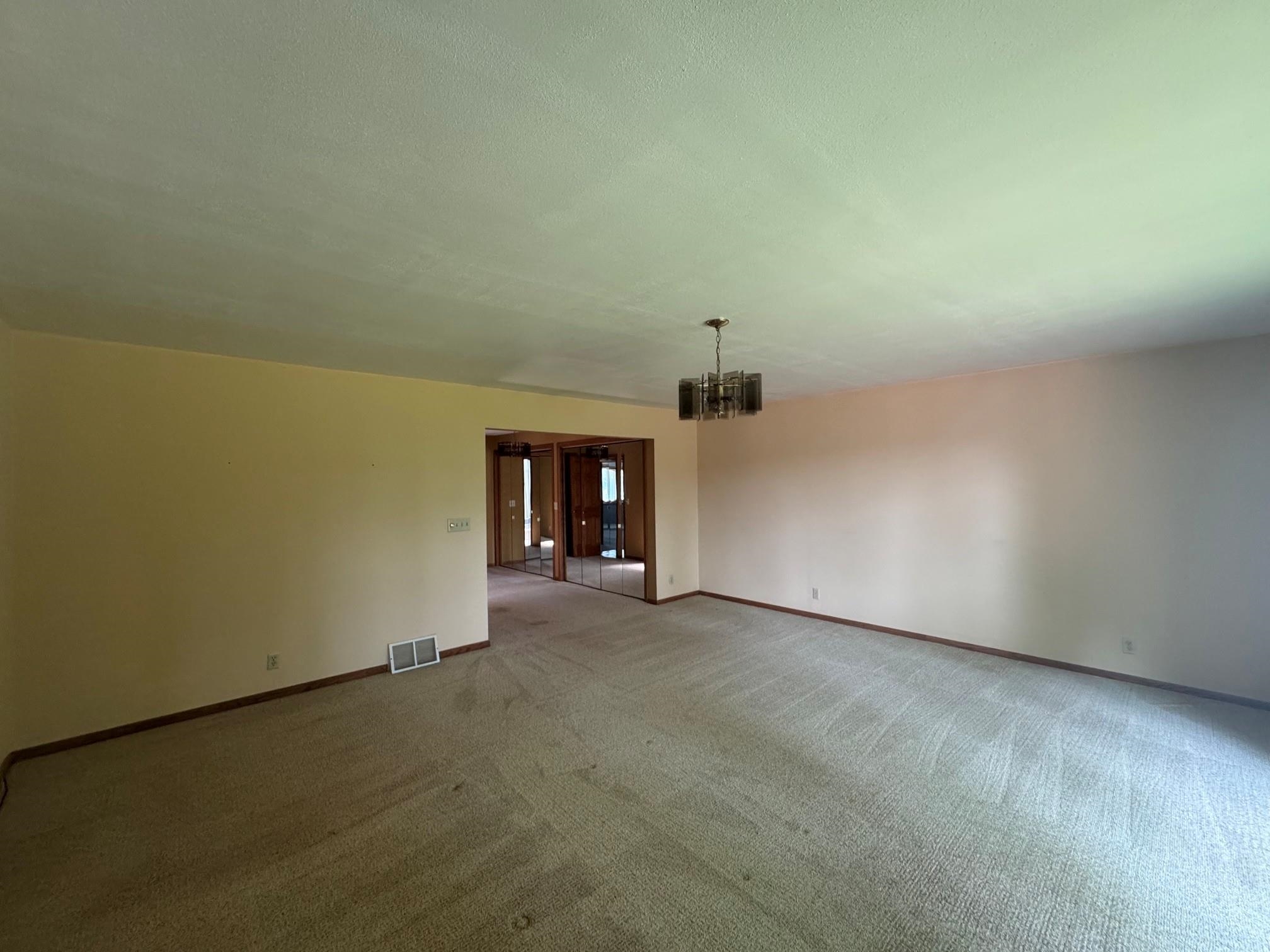 2703 GLEN DRIVE, Merrill, Wisconsin 54452, 2 Bedrooms Bedrooms, ,2 BathroomsBathrooms,Residential,For Sale,2703 GLEN DRIVE,22603552