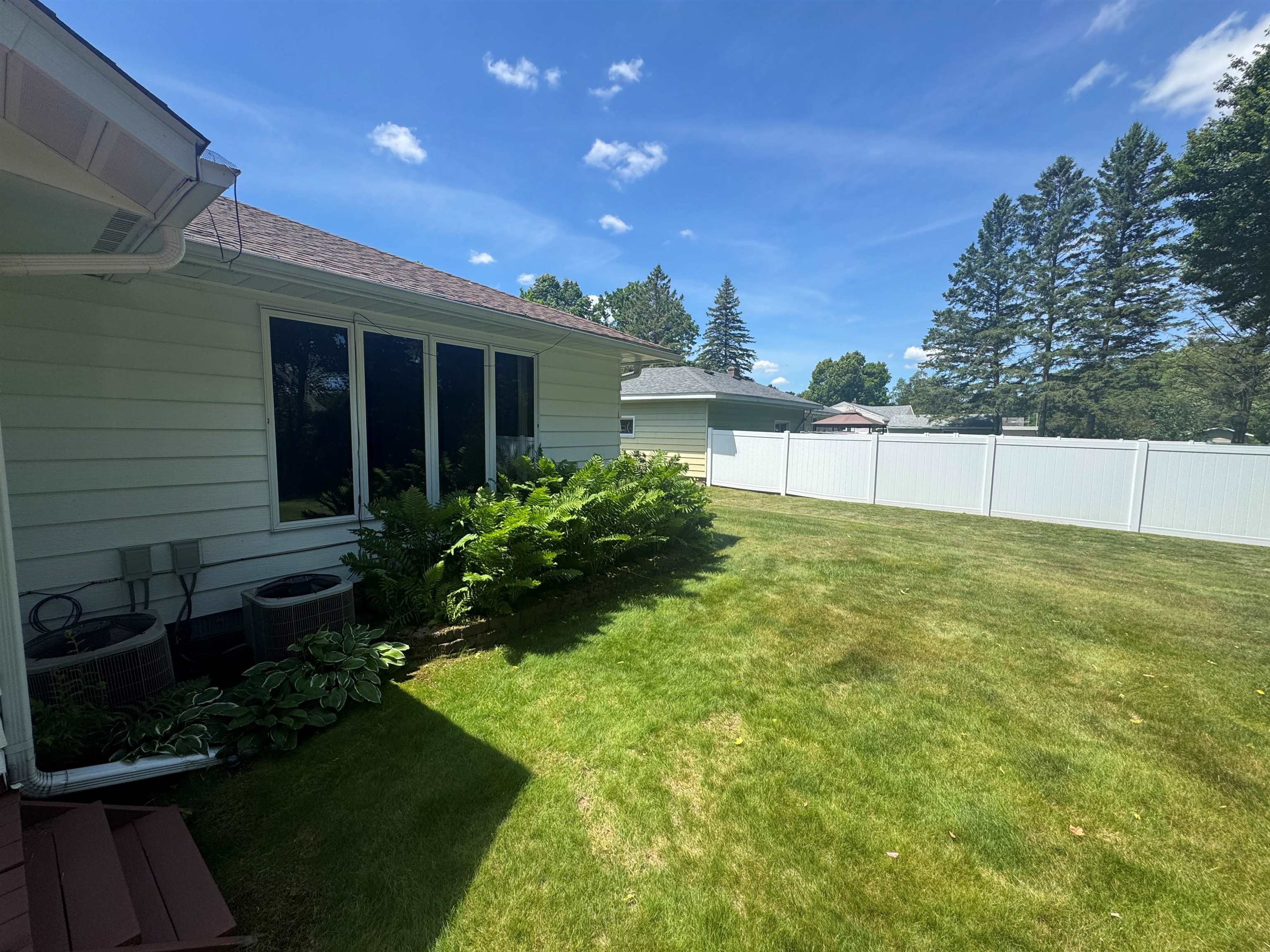 2703 GLEN DRIVE, Merrill, Wisconsin 54452, 2 Bedrooms Bedrooms, ,2 BathroomsBathrooms,Residential,For Sale,2703 GLEN DRIVE,22603552