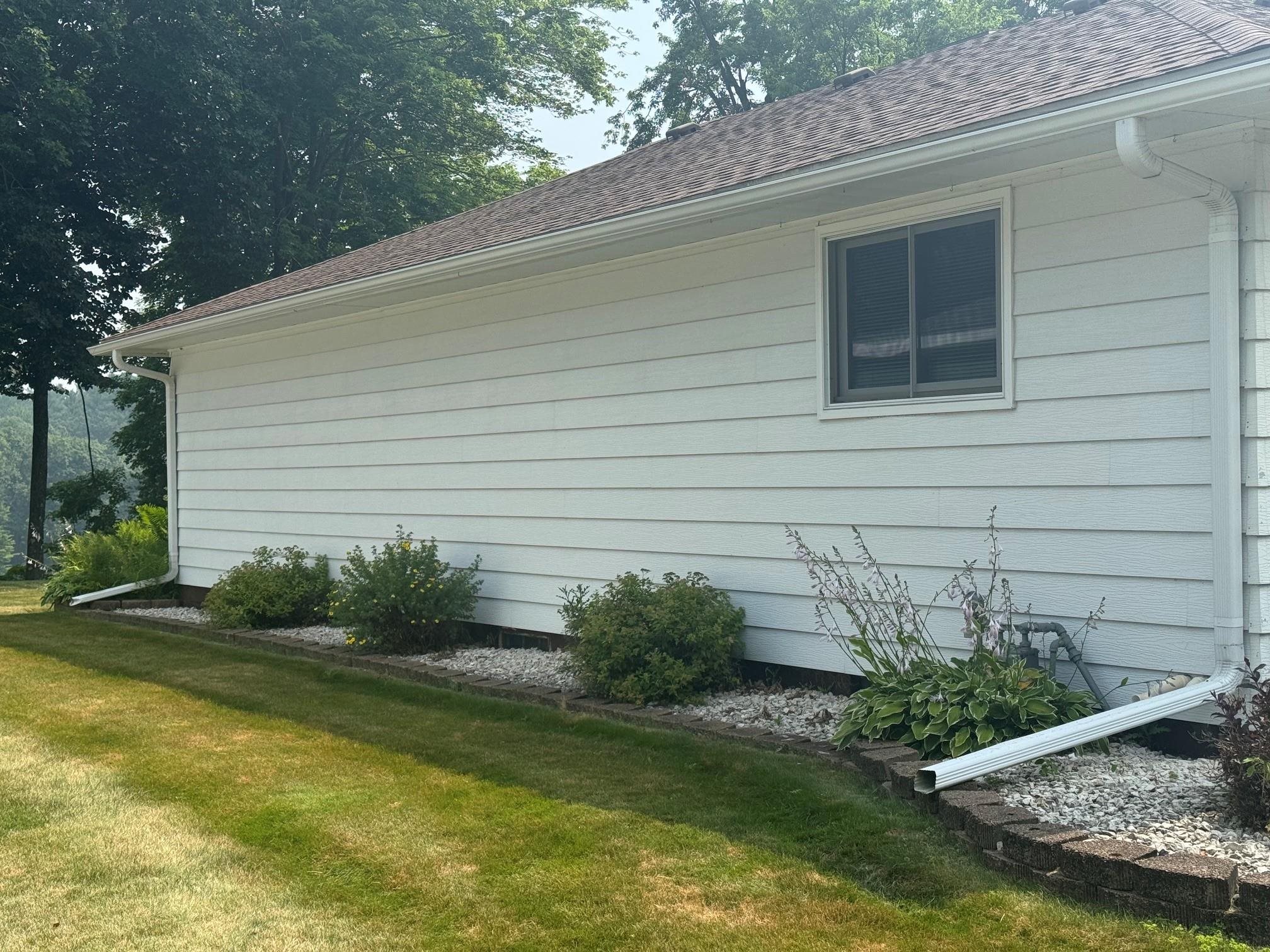 2703 GLEN DRIVE, Merrill, Wisconsin 54452, 2 Bedrooms Bedrooms, ,2 BathroomsBathrooms,Residential,For Sale,2703 GLEN DRIVE,22603552