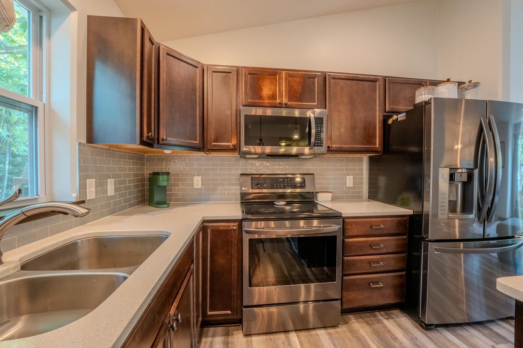 6707 CAVIN DRIVE, Wausau, Wisconsin 54401, 4 Bedrooms Bedrooms, ,3 BathroomsBathrooms,Residential,For Sale,6707 CAVIN DRIVE,22603555