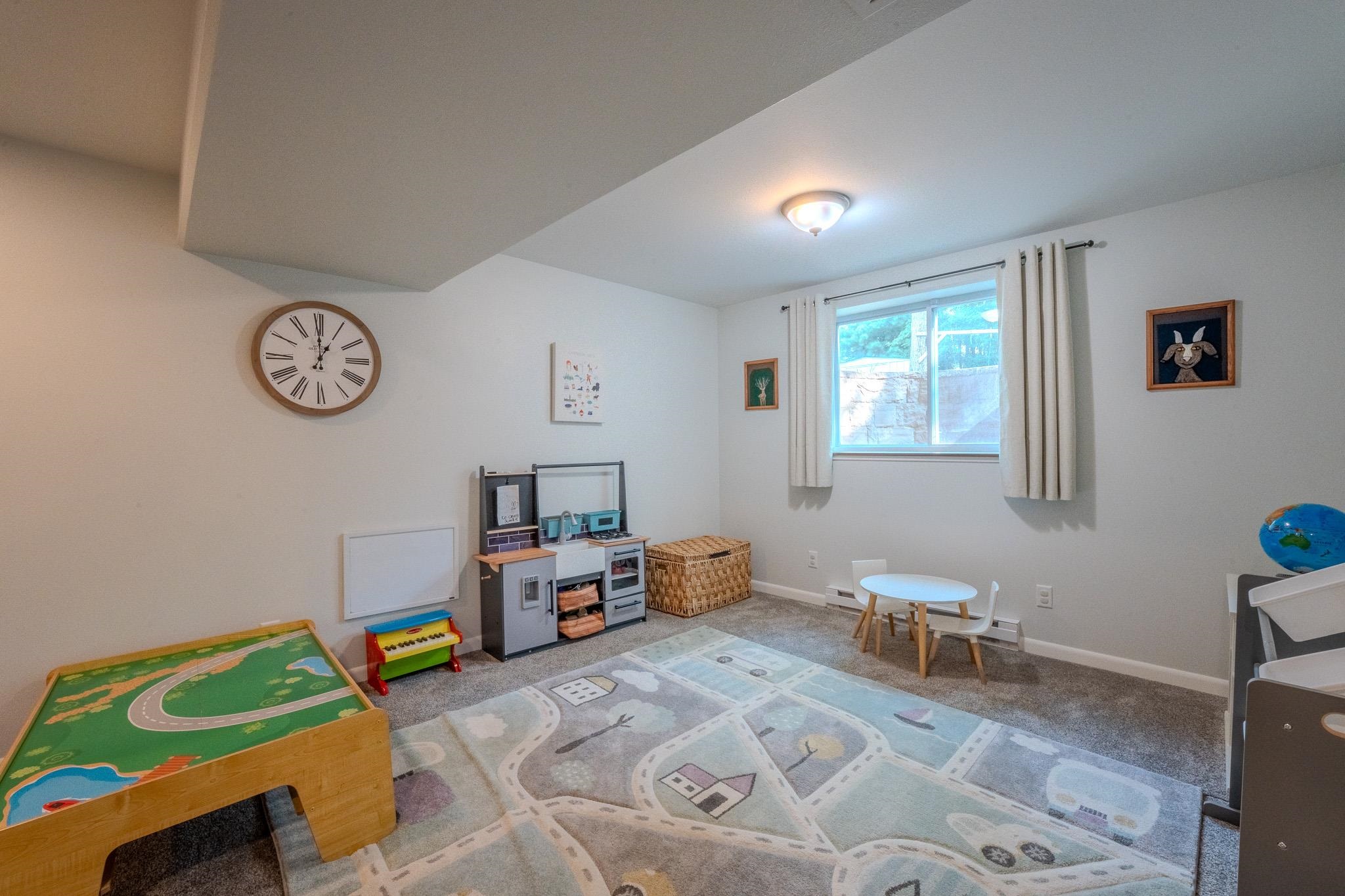 6707 CAVIN DRIVE, Wausau, Wisconsin 54401, 4 Bedrooms Bedrooms, ,3 BathroomsBathrooms,Residential,For Sale,6707 CAVIN DRIVE,22603555