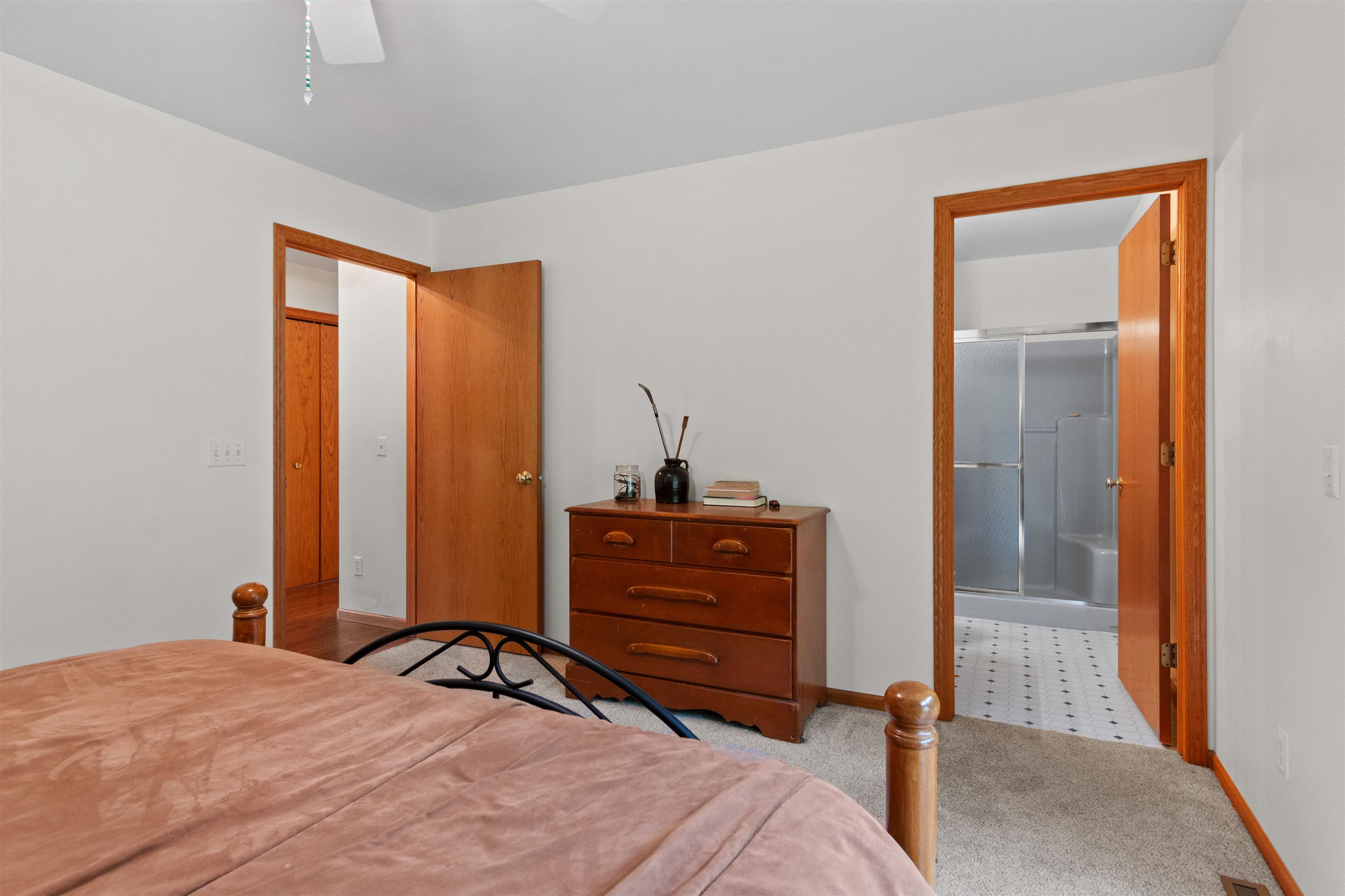 6220 POINTE PLACE, Wisconsin Rapids, Wisconsin 54494, 3 Bedrooms Bedrooms, ,3 BathroomsBathrooms,Residential,For Sale,6220 POINTE PLACE,22603556