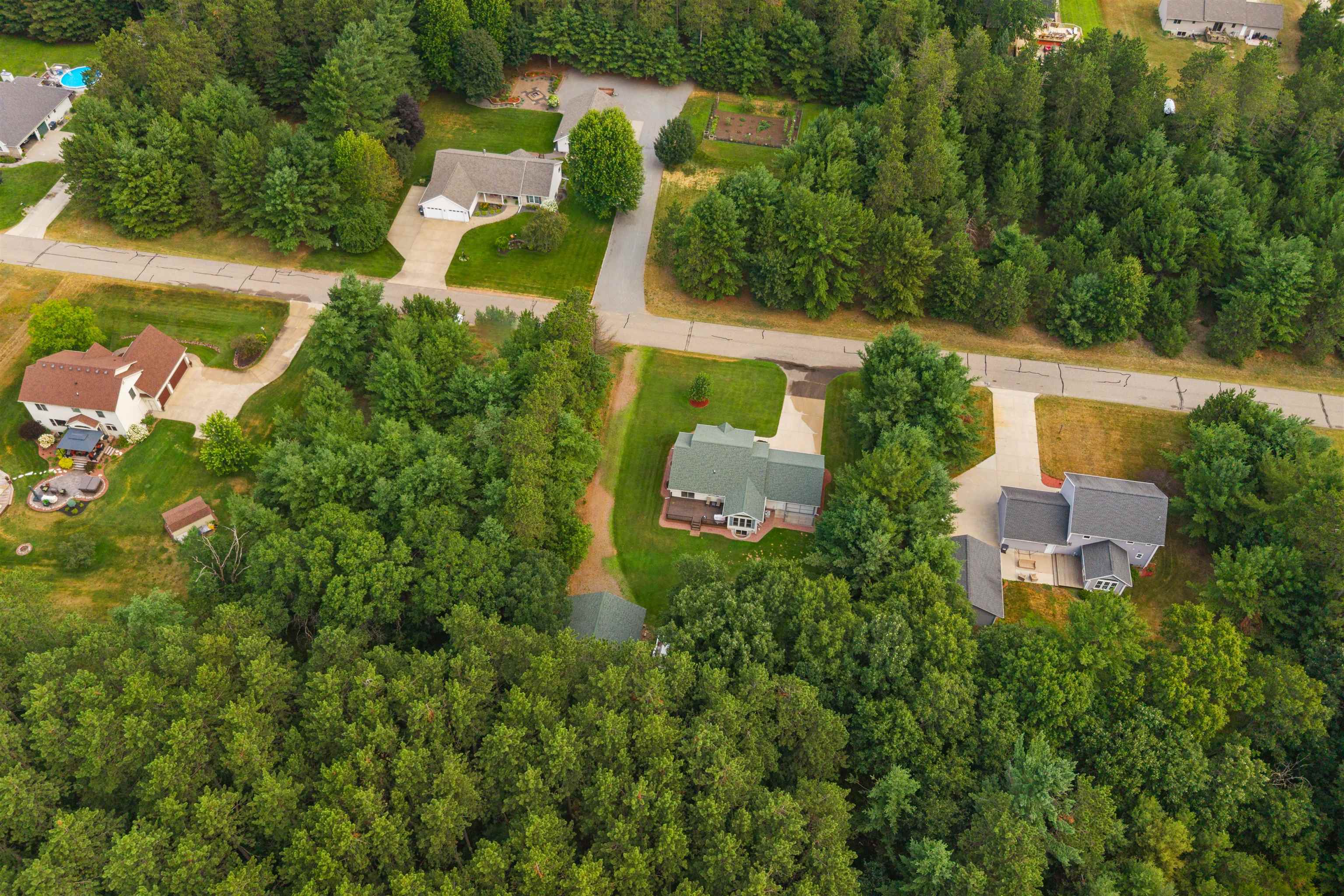 6220 POINTE PLACE, Wisconsin Rapids, Wisconsin 54494, 3 Bedrooms Bedrooms, ,3 BathroomsBathrooms,Residential,For Sale,6220 POINTE PLACE,22603556