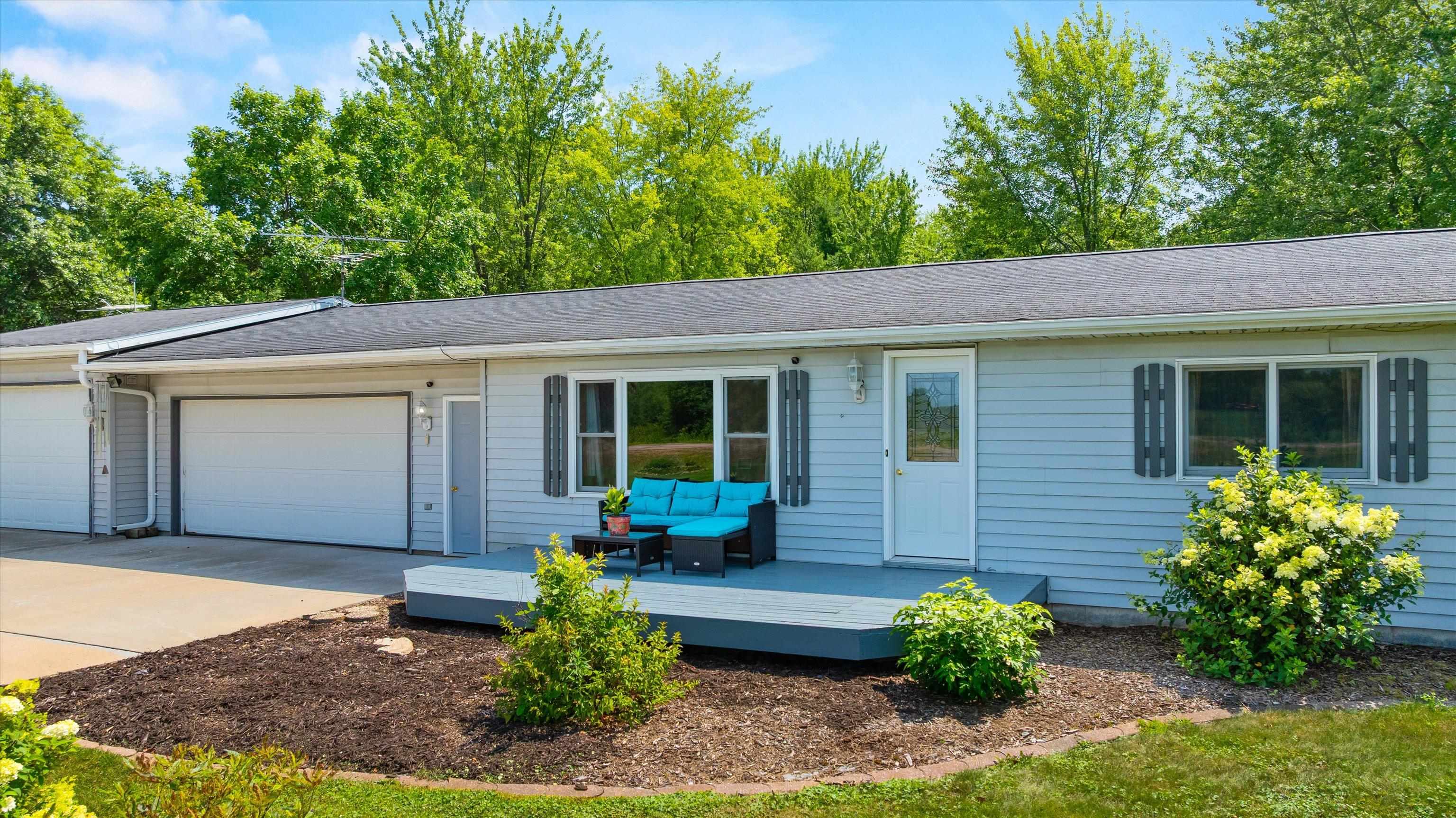116395 RIVERSIDE ROAD, Marshfield, Wisconsin 54449, 3 Bedrooms Bedrooms, ,3 BathroomsBathrooms,Residential,For Sale,116395 RIVERSIDE ROAD,22603557