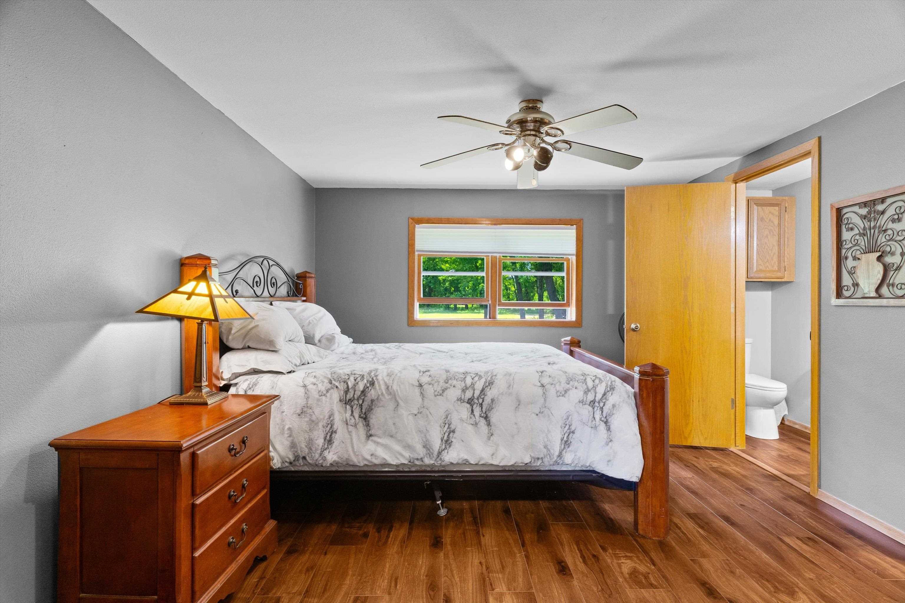 116395 RIVERSIDE ROAD, Marshfield, Wisconsin 54449, 3 Bedrooms Bedrooms, ,3 BathroomsBathrooms,Residential,For Sale,116395 RIVERSIDE ROAD,22603557