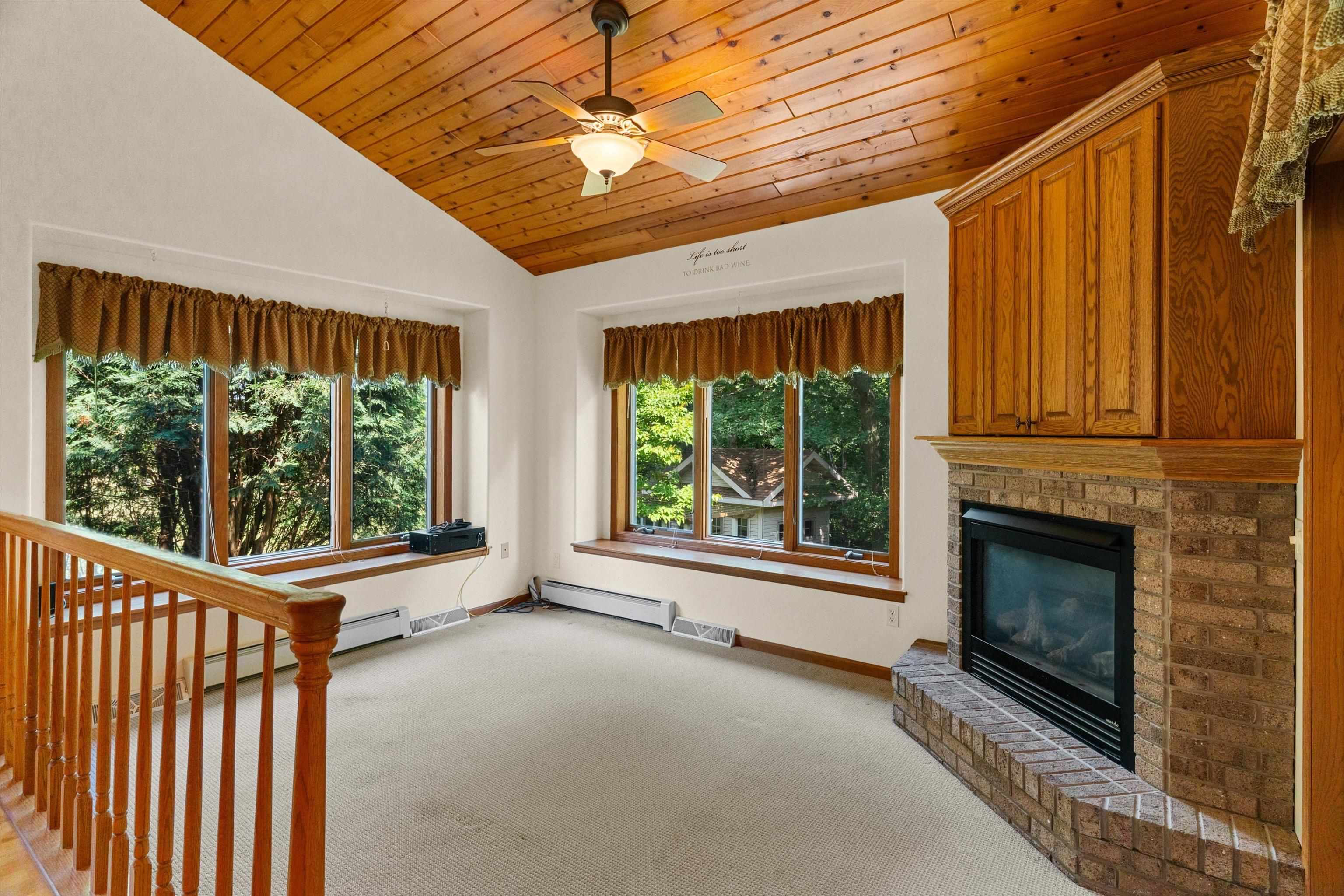 1201 W 11TH STREET, Marshfield, Wisconsin 54449, 3 Bedrooms Bedrooms, ,3 BathroomsBathrooms,Residential,For Sale,1201 W 11TH STREET,22603559