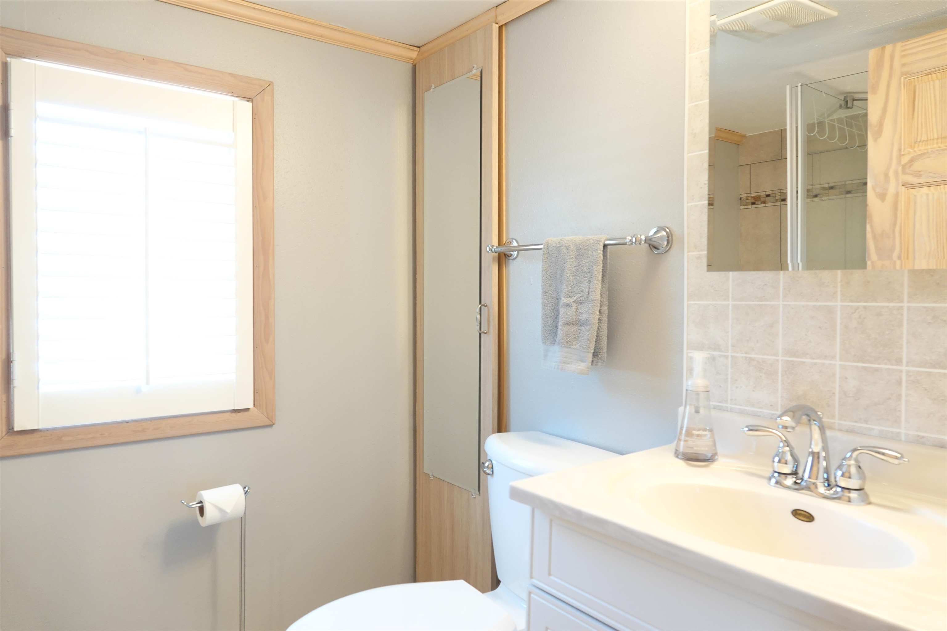 320 ELM STREET, Athens, Wisconsin 54411, 2 Bedrooms Bedrooms, ,1 BathroomBathrooms,Residential,For Sale,320 ELM STREET,22603560