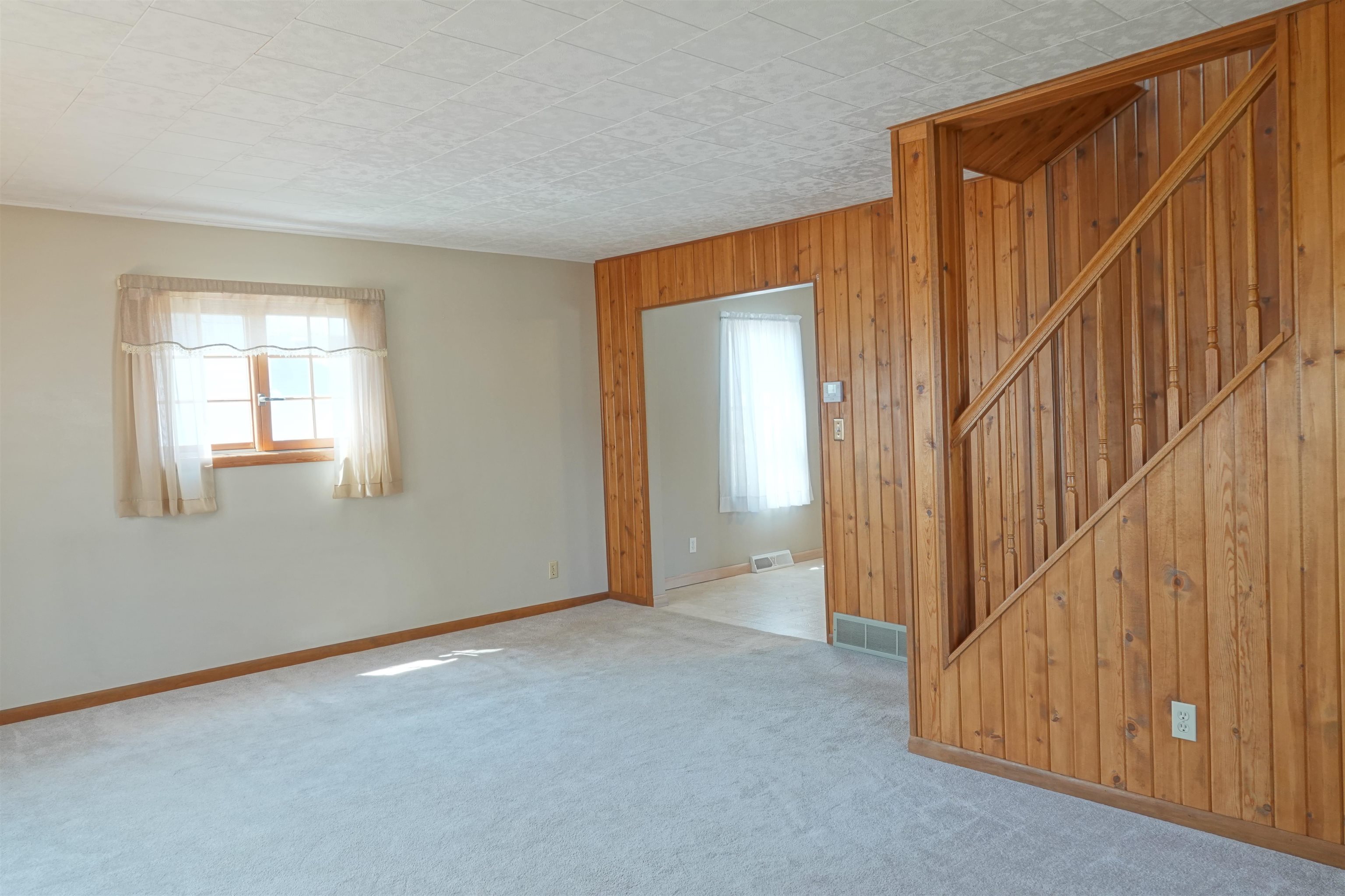 320 ELM STREET, Athens, Wisconsin 54411, 2 Bedrooms Bedrooms, ,1 BathroomBathrooms,Residential,For Sale,320 ELM STREET,22603560