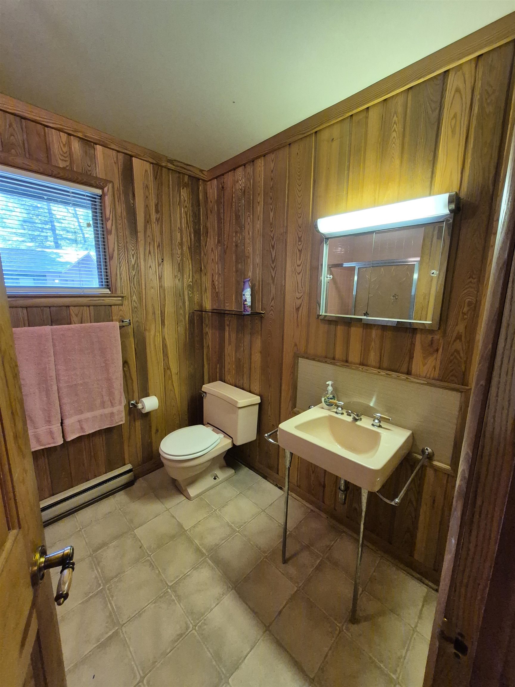 3610 DARLING LANE, Lac du Flambeau, Wisconsin 54538, 2 Bedrooms Bedrooms, ,1 BathroomBathrooms,Residential,For Sale,3610 DARLING LANE,22603561
