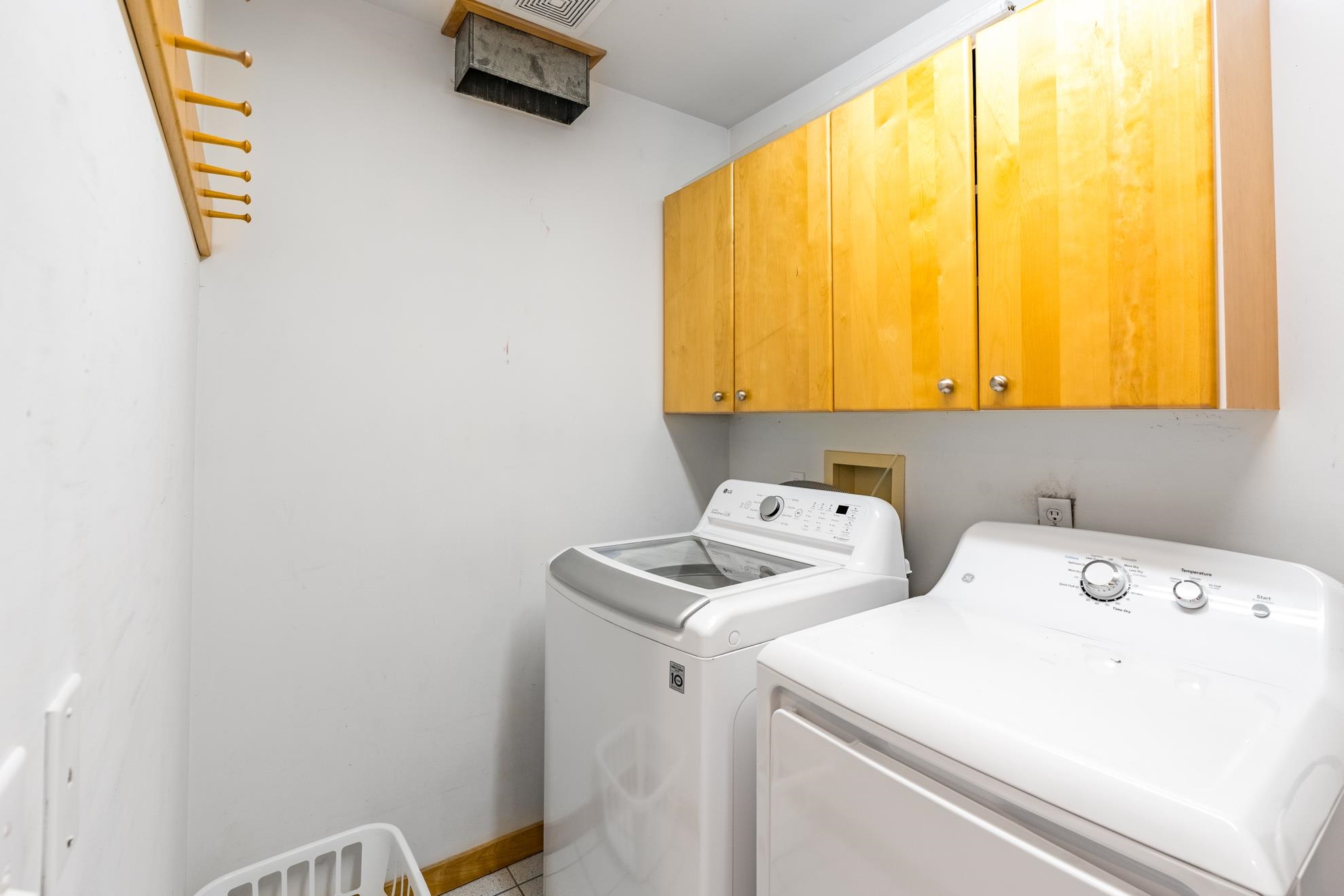 126 VIRGINIA DRIVE, Stevens Point, Wisconsin 54481, 4 Bedrooms Bedrooms, ,3 BathroomsBathrooms,Residential,For Sale,126 VIRGINIA DRIVE,22603564