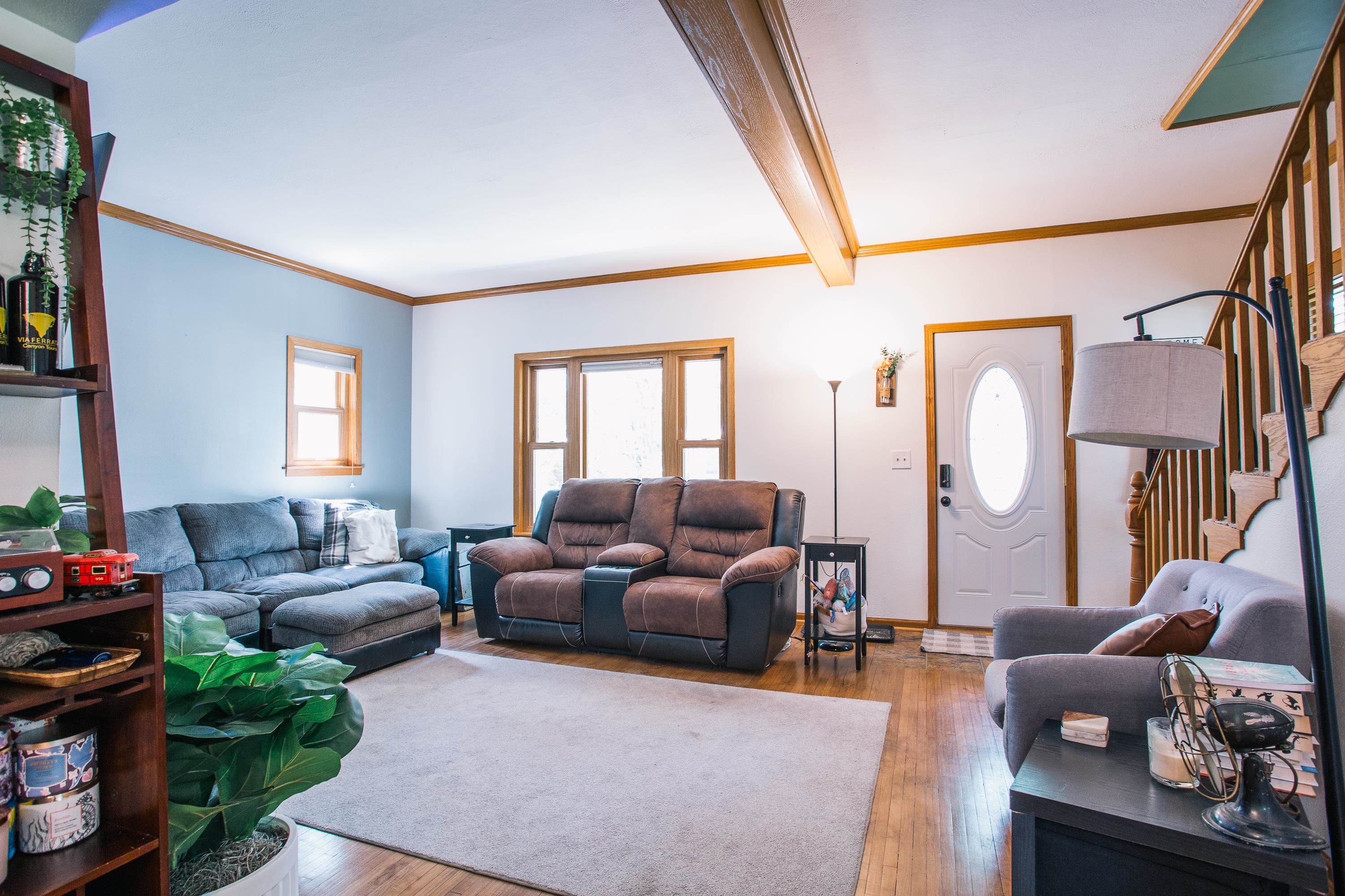 907 S VINE AVENUE, Marshfield, Wisconsin 54449, 2 Bedrooms Bedrooms, ,1 BathroomBathrooms,Residential,For Sale,907 S VINE AVENUE,22603569