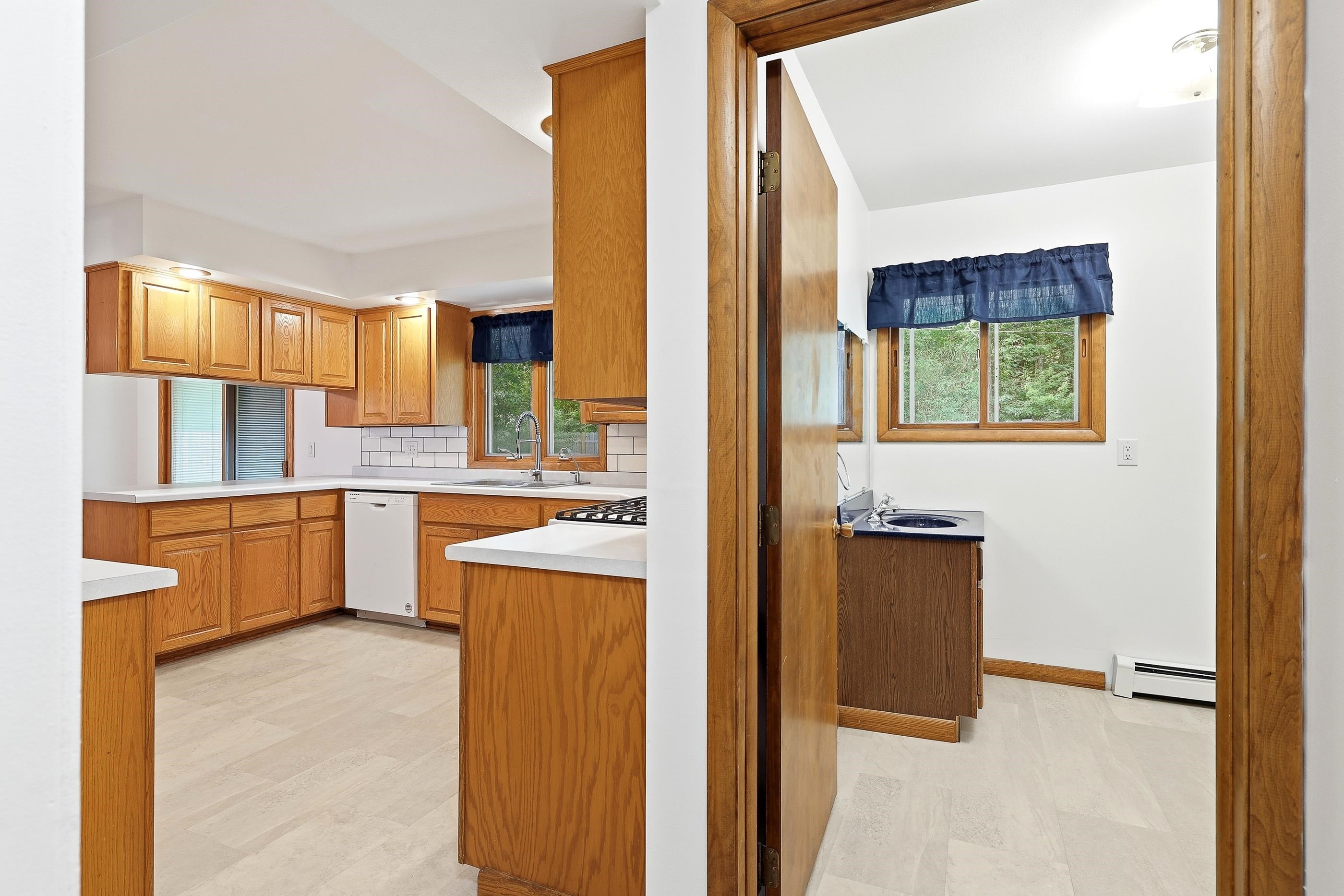 5595 ELLIS STREET, Stevens Point, Wisconsin 54482, 3 Bedrooms Bedrooms, ,2 BathroomsBathrooms,Residential,For Sale,5595 ELLIS STREET,22603570