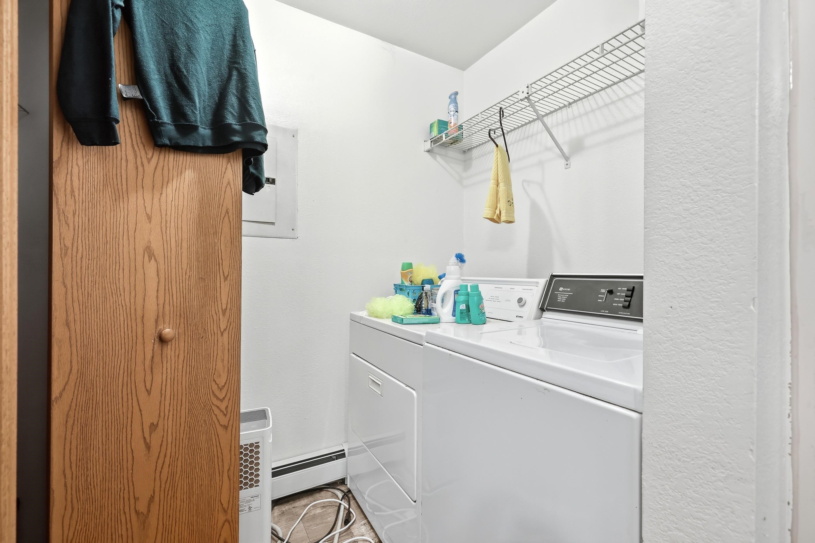 3017-3019 BUSH STREET, Stevens Point, Wisconsin 54481, 2 Bedrooms Bedrooms, ,1 BathroomBathrooms,Multi-family,For Sale,3017-3019 BUSH STREET,22603582