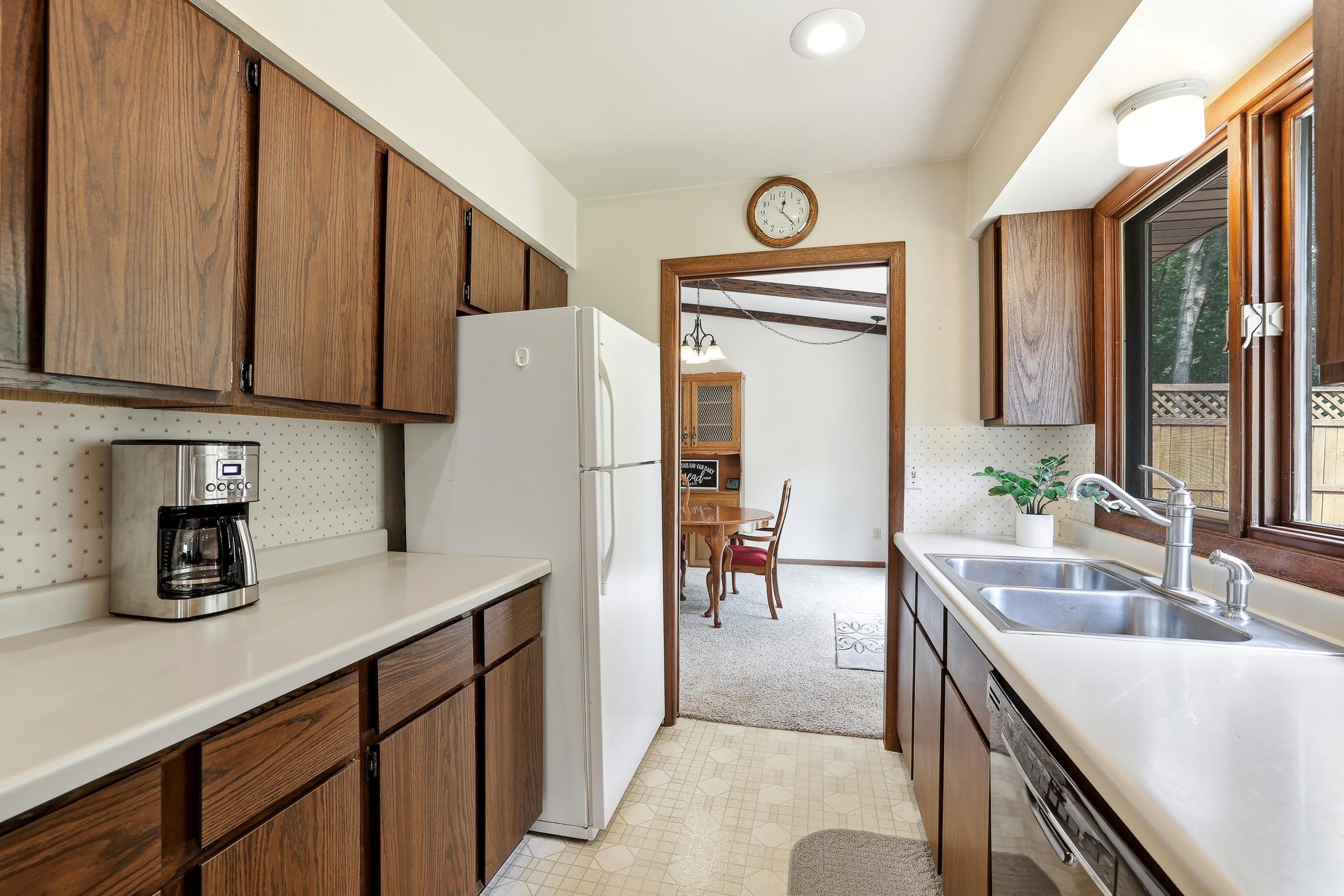 3301 HOWARD AVENUE, Stevens Point, Wisconsin 54481, 3 Bedrooms Bedrooms, ,2 BathroomsBathrooms,Residential,For Sale,3301 HOWARD AVENUE,22603589