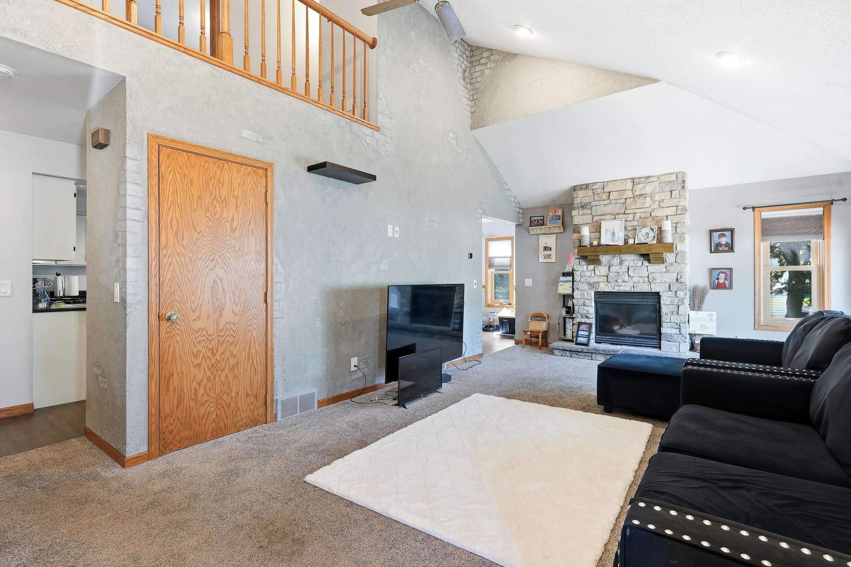 1007 W 3RD STREET, Nekoosa, Wisconsin 54457, 3 Bedrooms Bedrooms, ,2 BathroomsBathrooms,Residential,For Sale,1007 W 3RD STREET,22603592