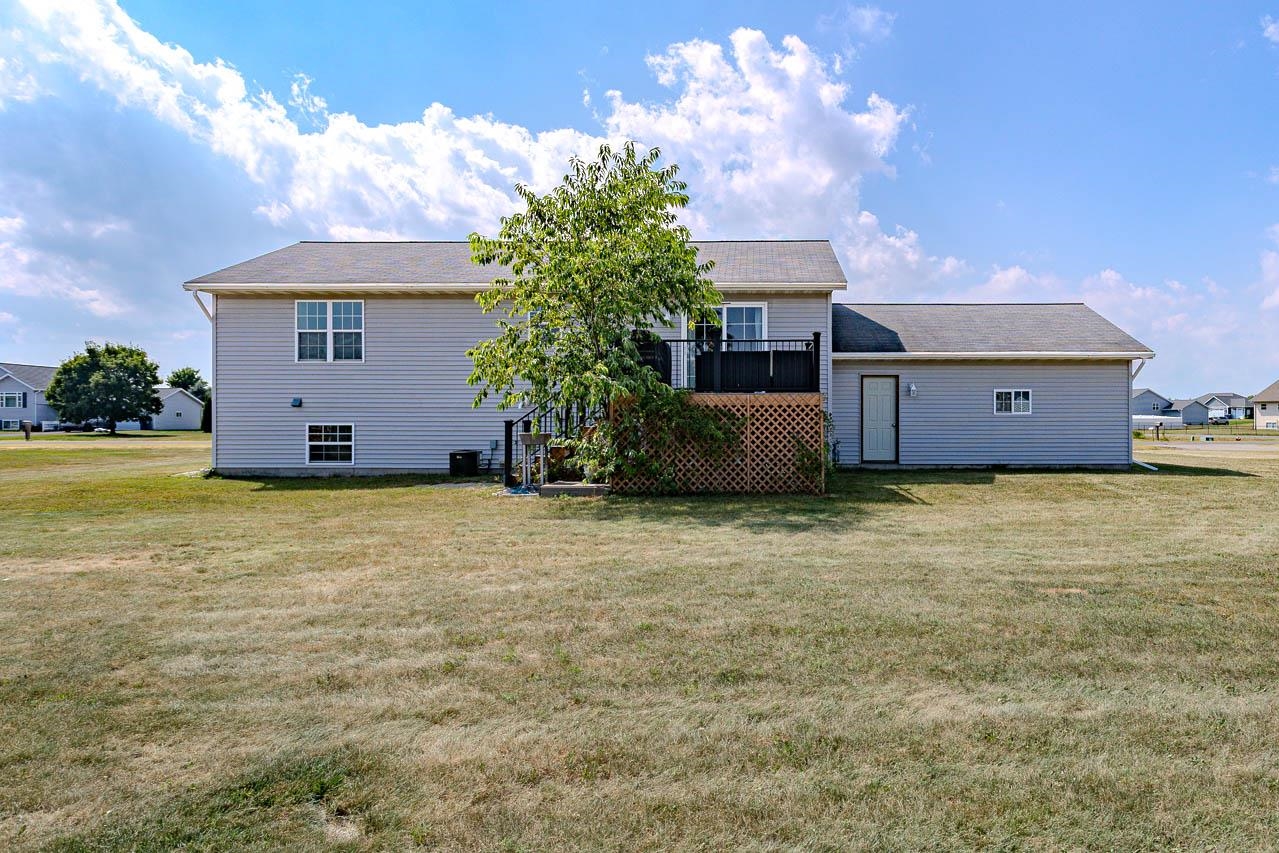 2066 TIMOTHY LANE, Kronenwetter, Wisconsin 54455, 3 Bedrooms Bedrooms, ,2 BathroomsBathrooms,Residential,For Sale,2066 TIMOTHY LANE,22603593