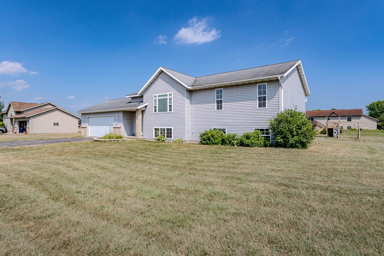 2066 TIMOTHY LANE, Kronenwetter, Wisconsin 54455, 3 Bedrooms Bedrooms, ,2 BathroomsBathrooms,Residential,For Sale,2066 TIMOTHY LANE,22603593